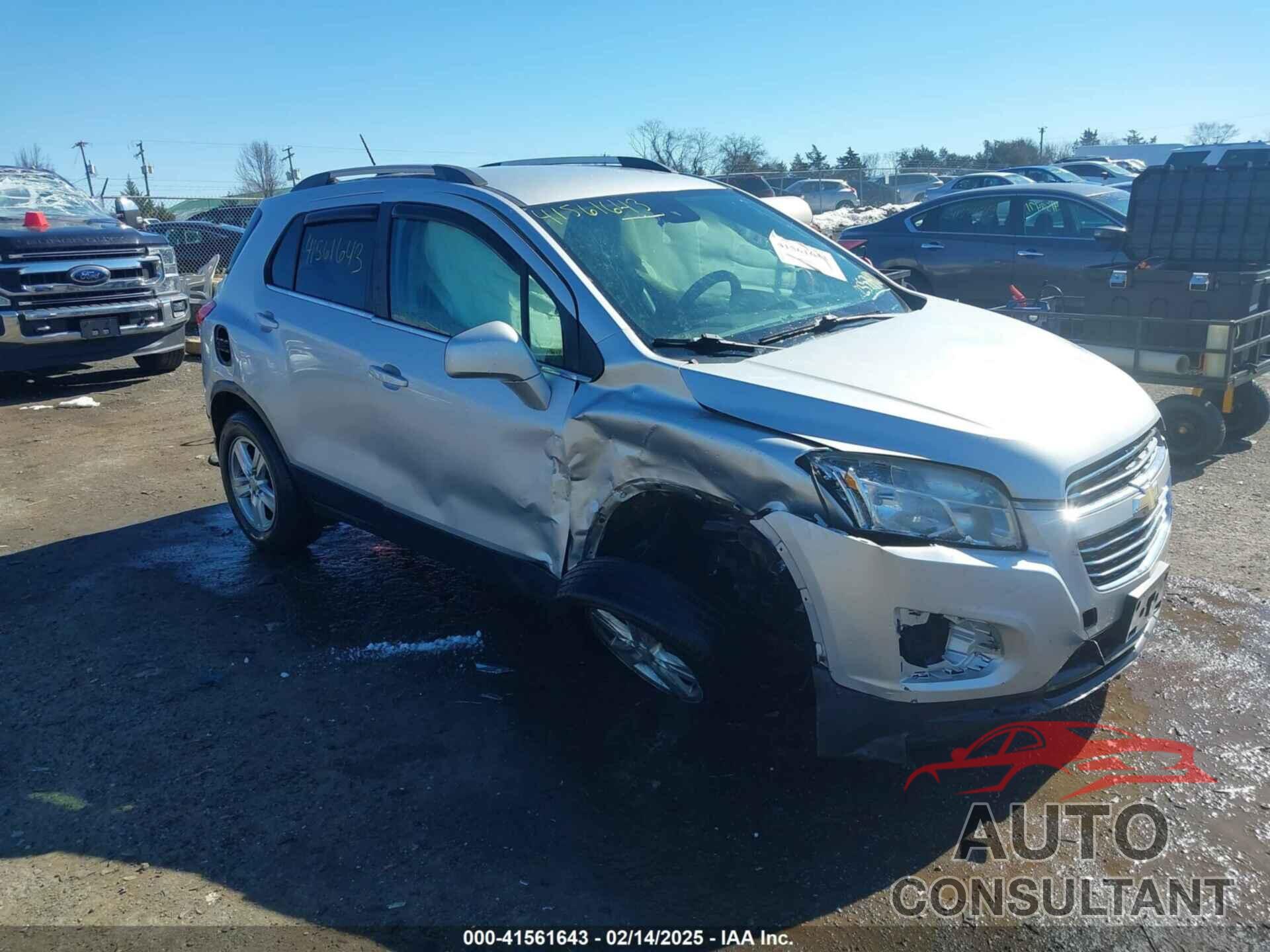 CHEVROLET TRAX 2015 - 3GNCJRSB8FL255740