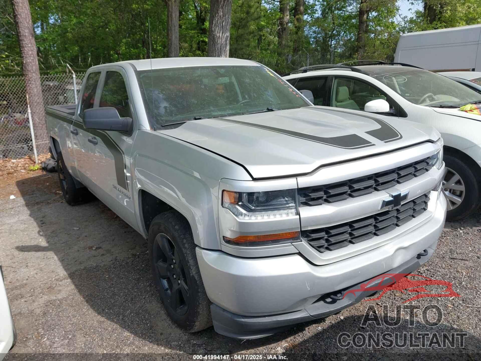 CHEVROLET SILVERADO 1500 2017 - 1GCRCPEC9HZ344170