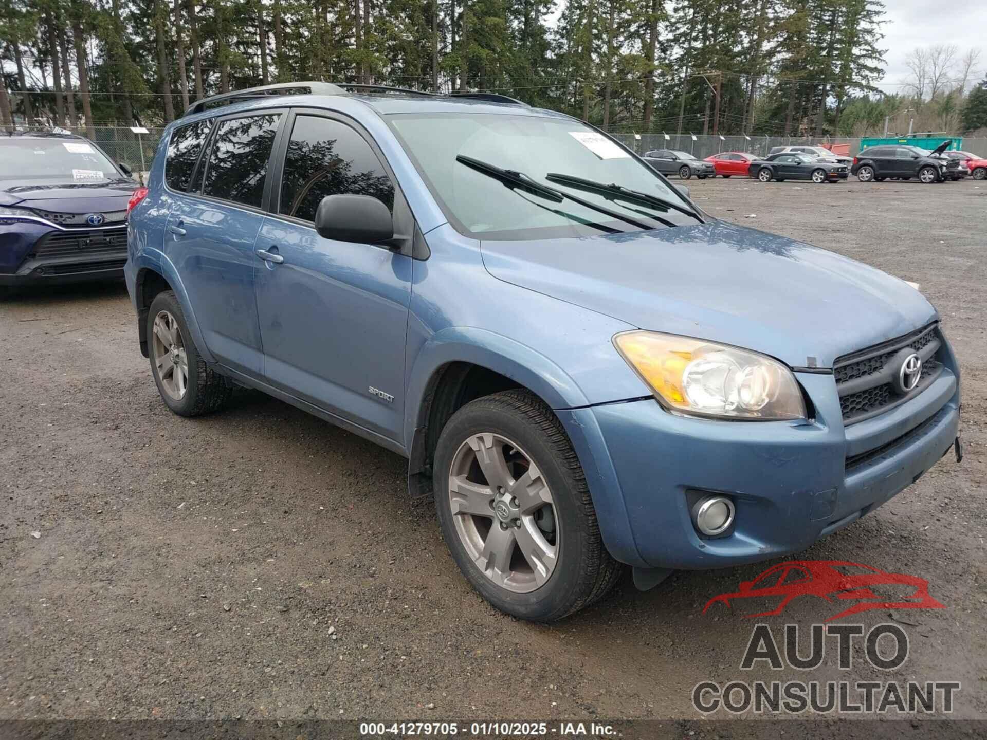 TOYOTA RAV4 2009 - JTMBF32V195017164