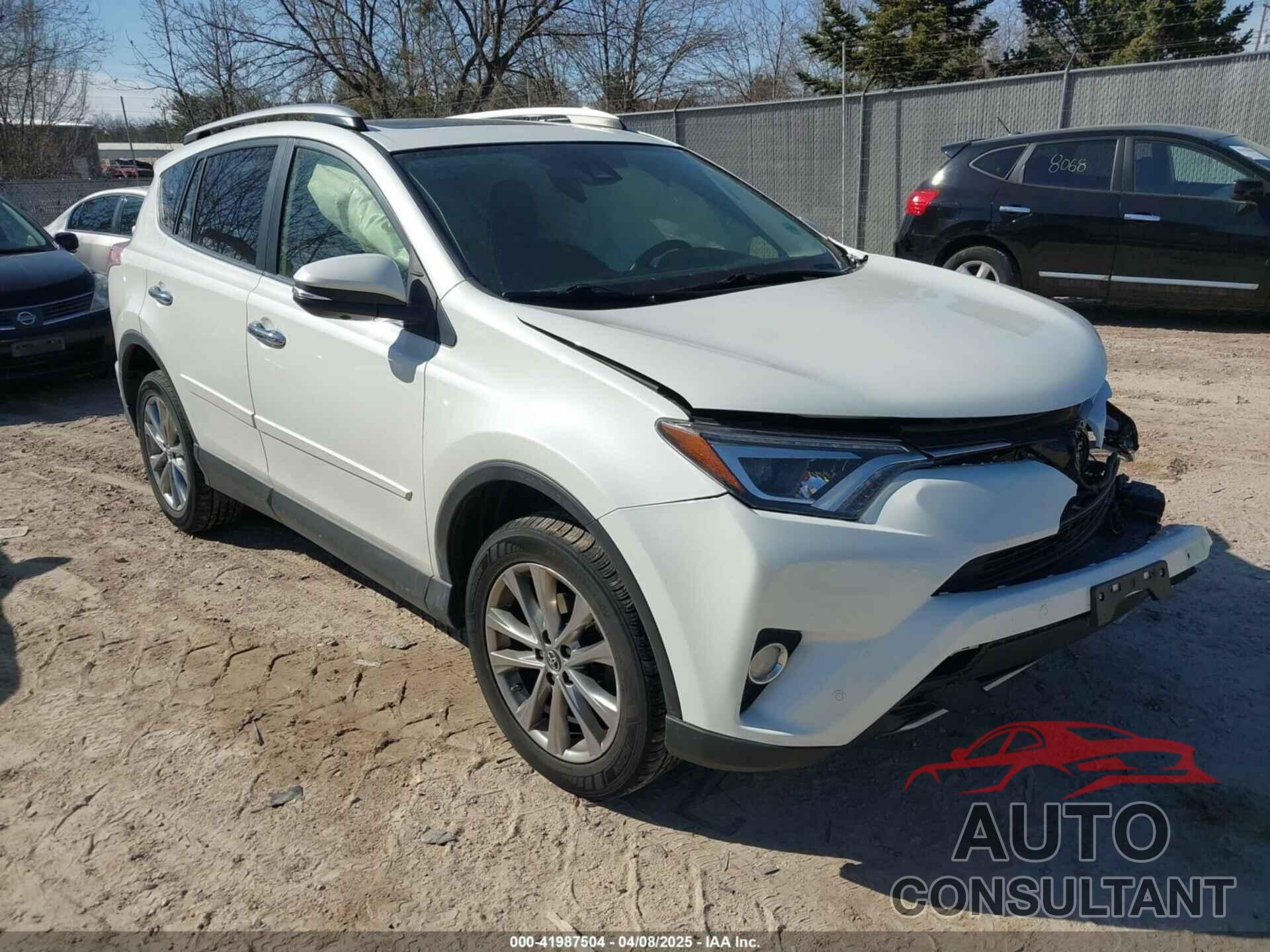TOYOTA RAV4 2017 - JTMDFREV2HD203548