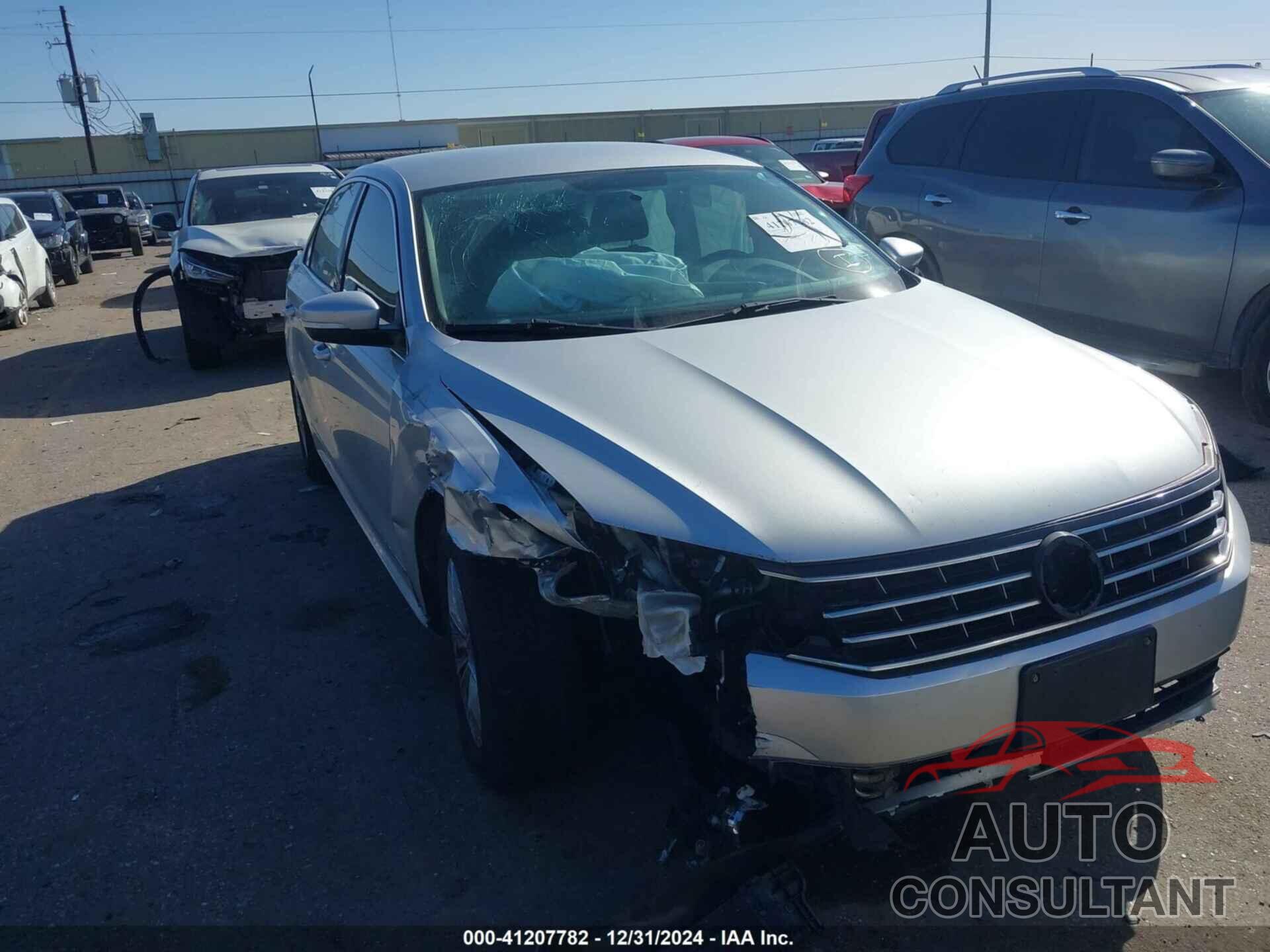 VOLKSWAGEN PASSAT 2016 - 1VWAS7A36GC032067