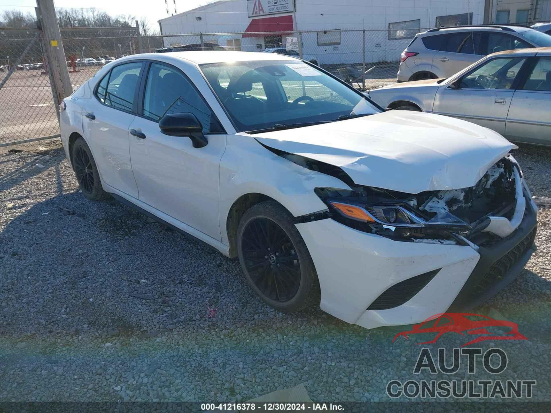 TOYOTA CAMRY 2020 - 4T1G11AK3LU401455
