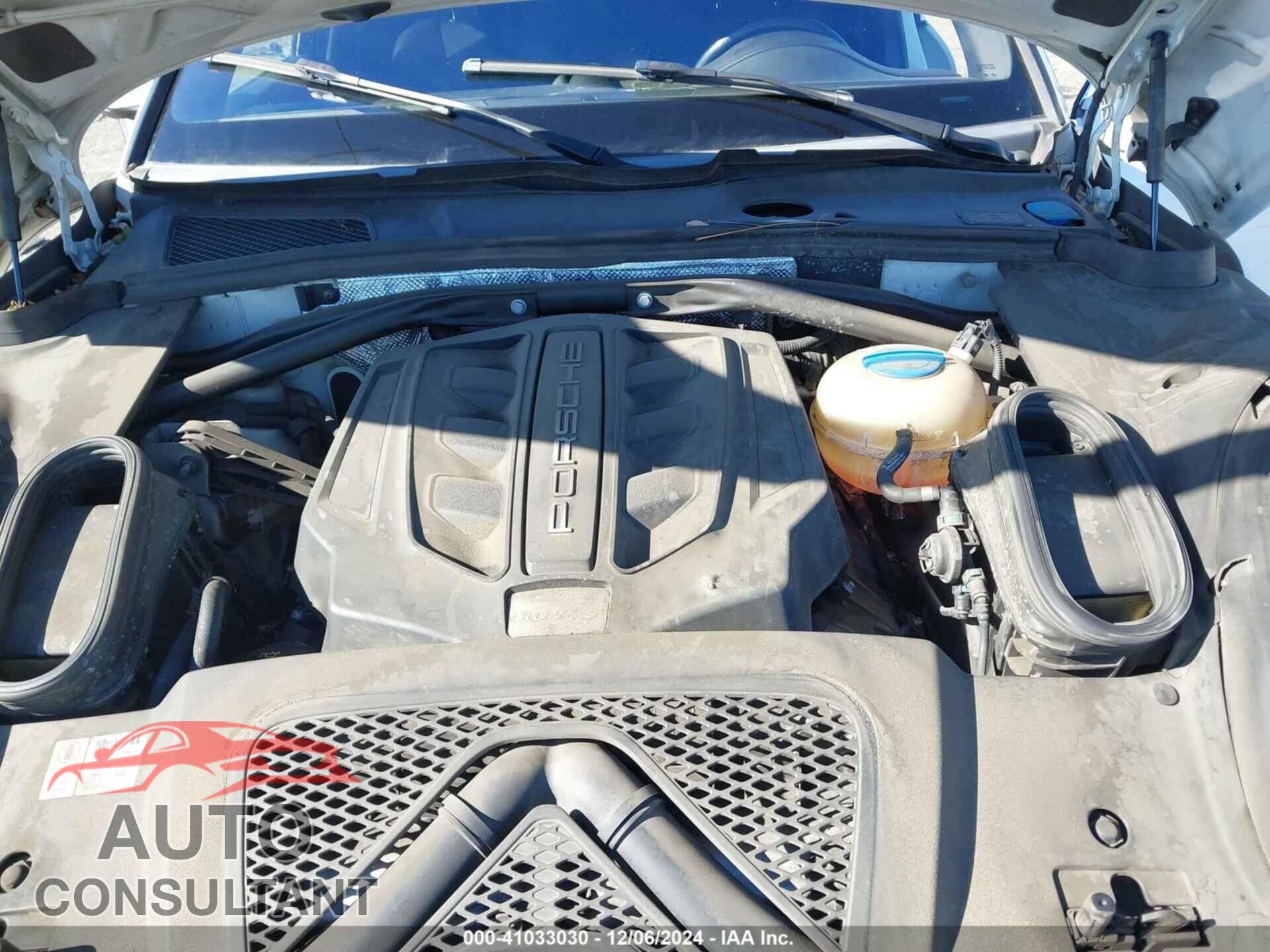 PORSCHE MACAN 2015 - WP1AB2A52FLB62867