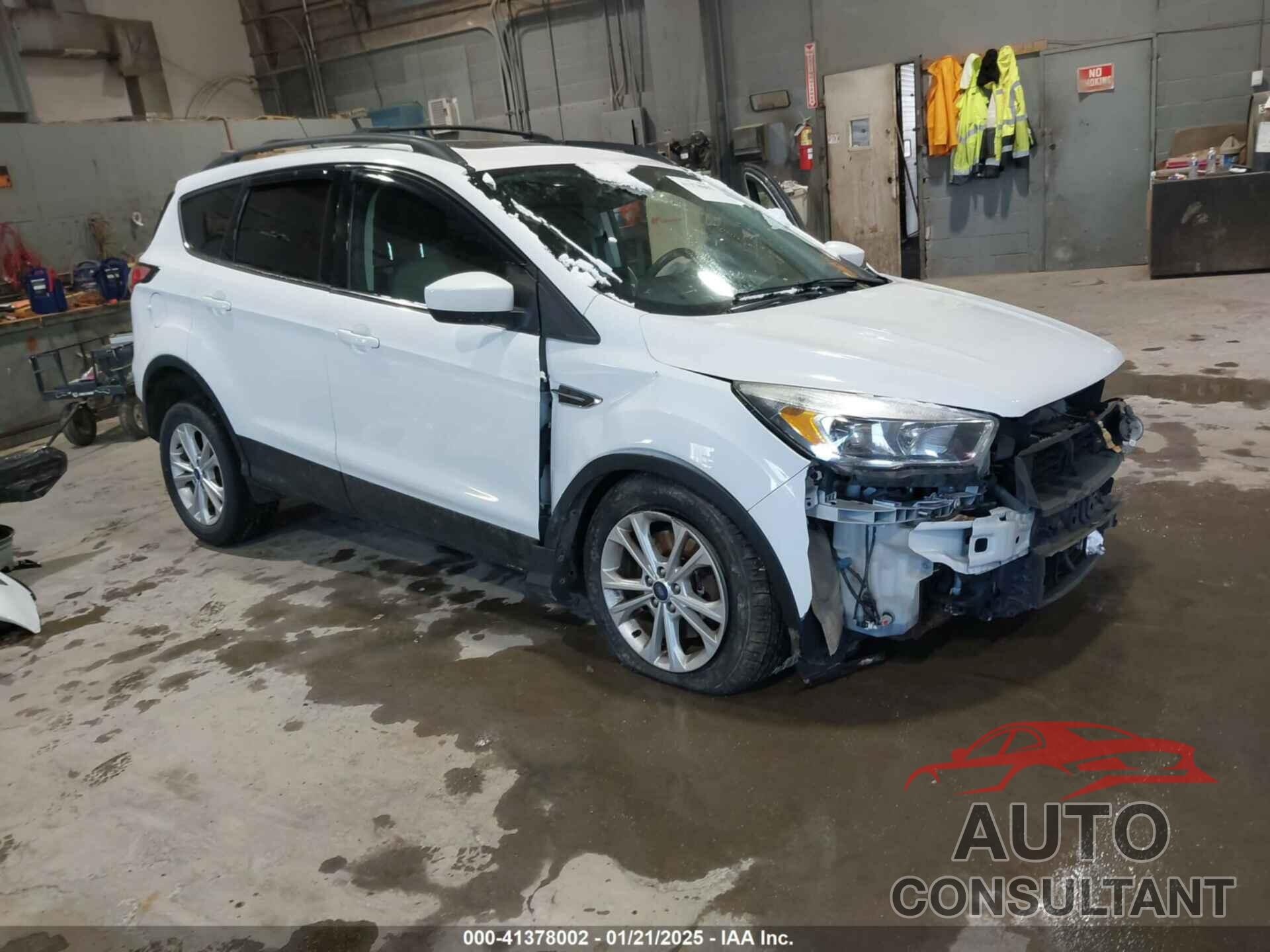 FORD ESCAPE 2018 - 1FMCU9GD3JUC24464