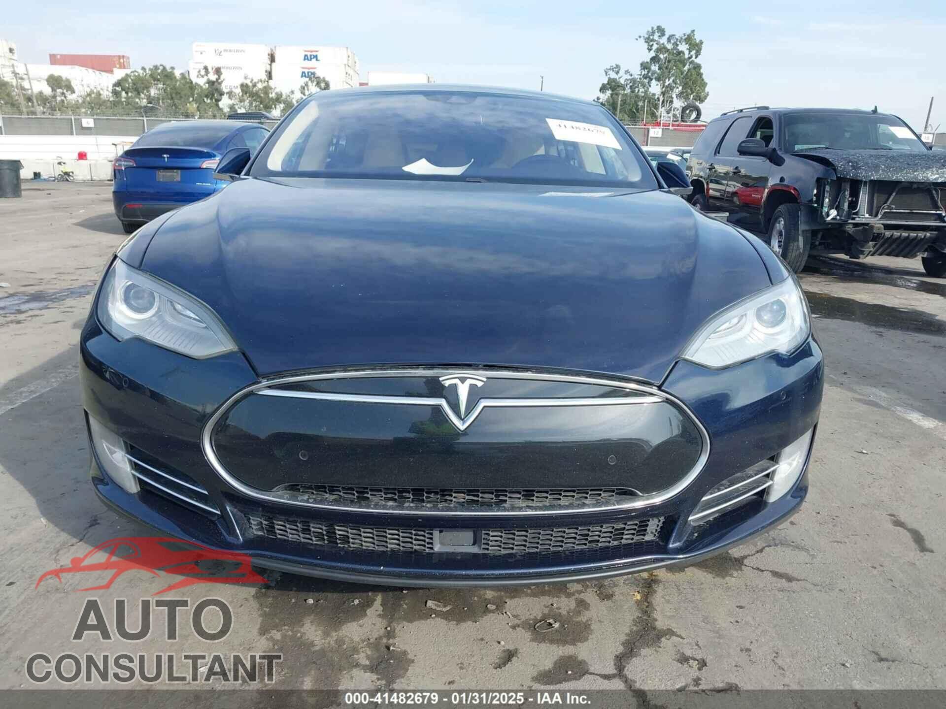 TESLA MODEL S 2014 - 5YJSA1H11EFP54185
