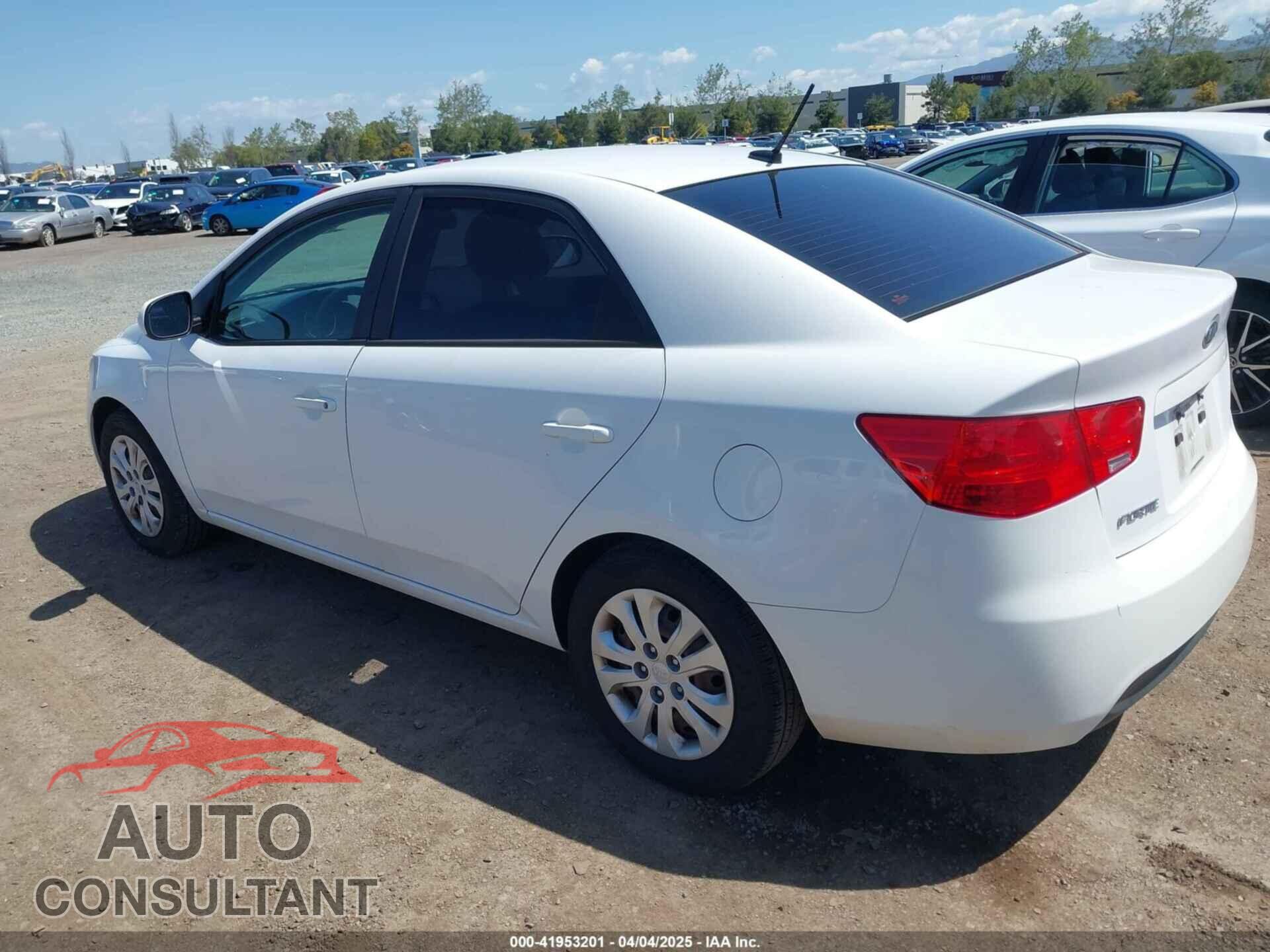 KIA FORTE 2011 - KNAFT4A29B5417841