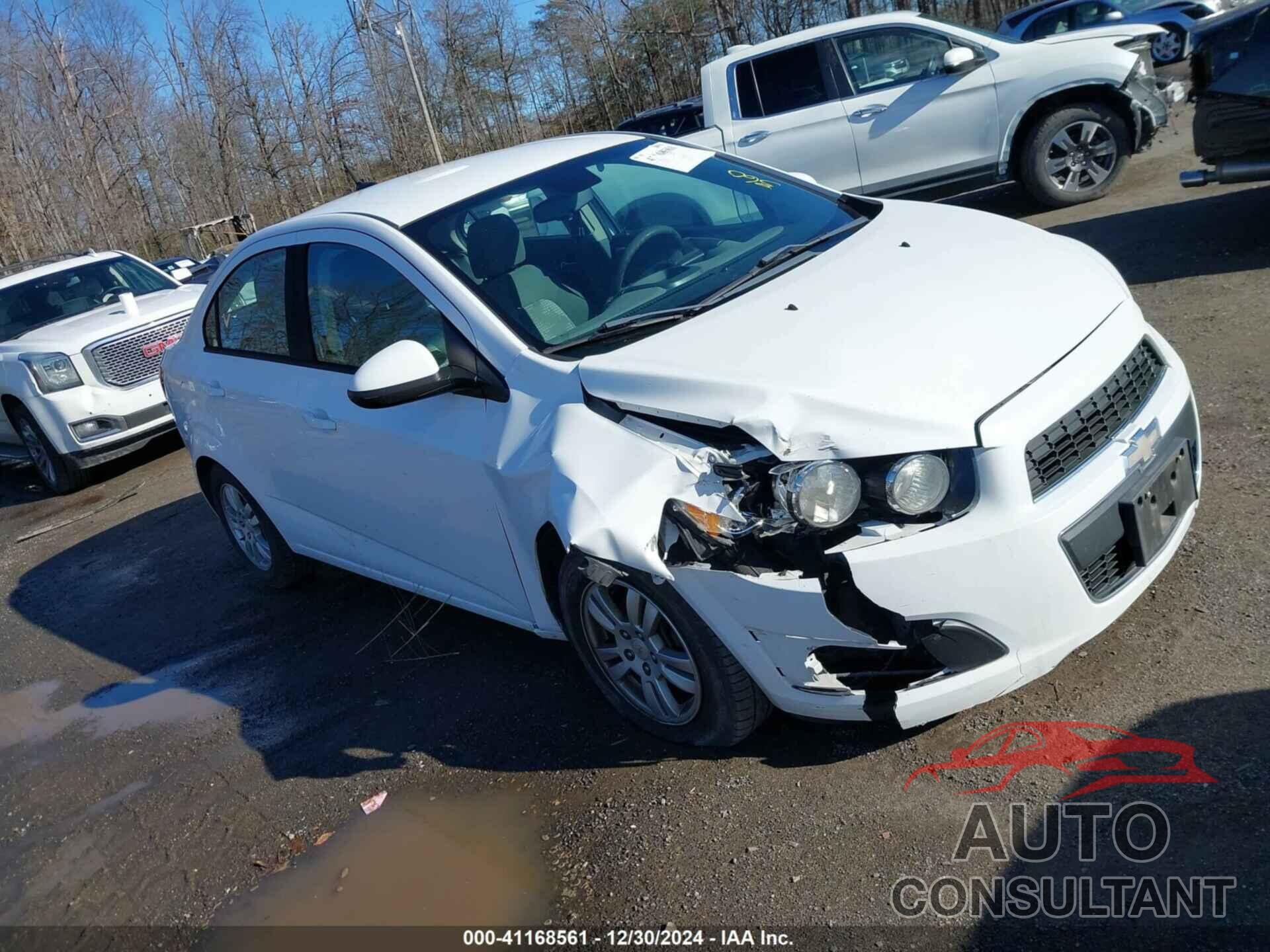 CHEVROLET SONIC 2012 - 1G1JA5SH6C4177076