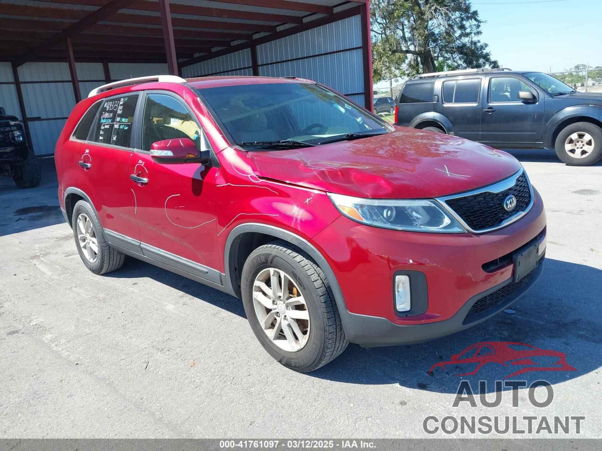 KIA SORENTO 2015 - 5XYKT3A66FG552187