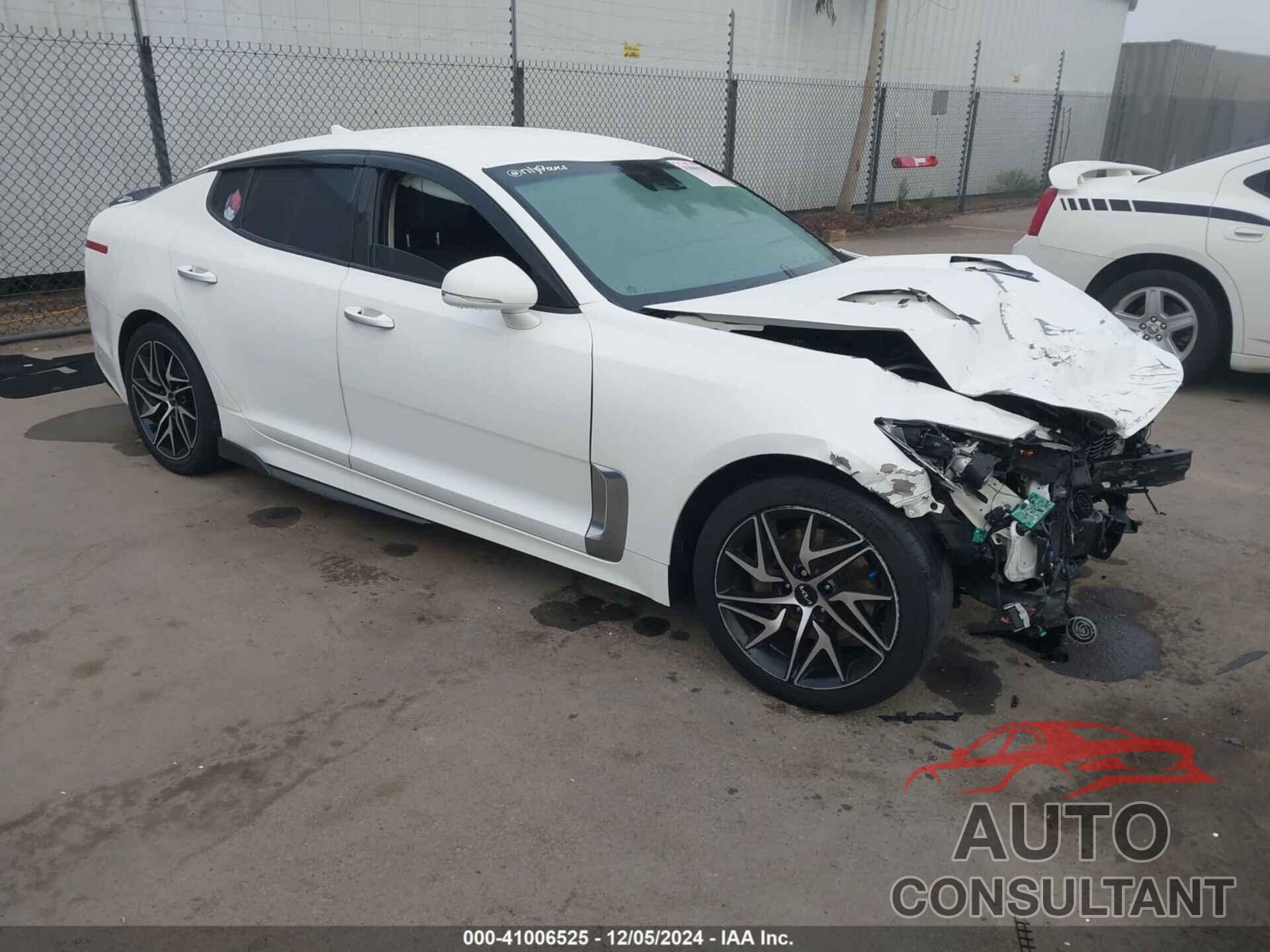 KIA STINGER 2018 - KNAE15LA7J6041242