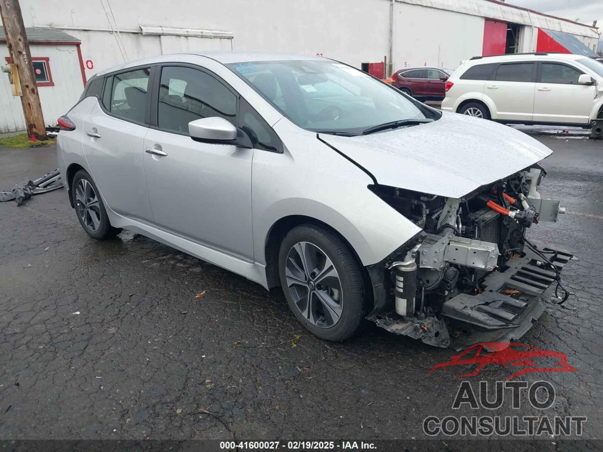 NISSAN LEAF 2022 - 1N4AZ1CV2NC552599