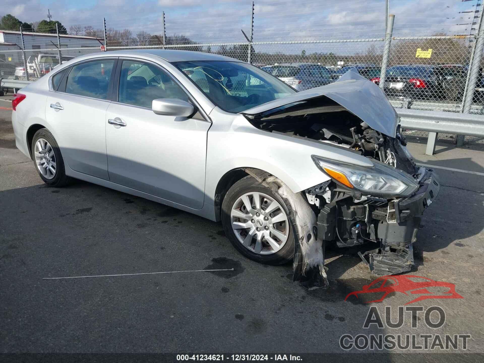 NISSAN ALTIMA 2017 - 1N4AL3AP5HN354769