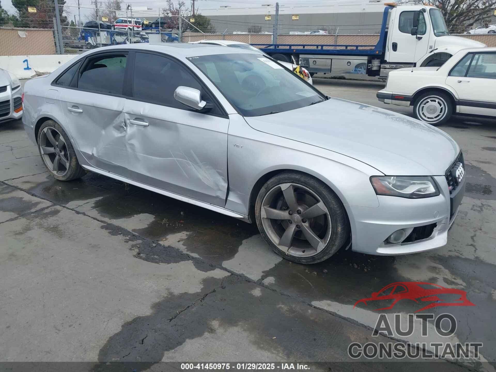 AUDI S4 2011 - WAUBGAFL0BA094676