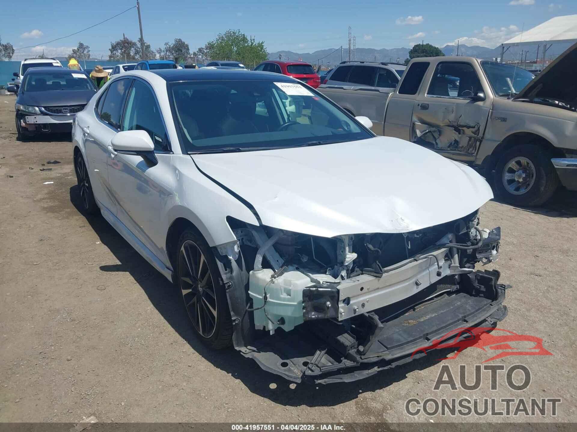 TOYOTA CAMRY 2019 - 4T1BZ1HK7KU030775