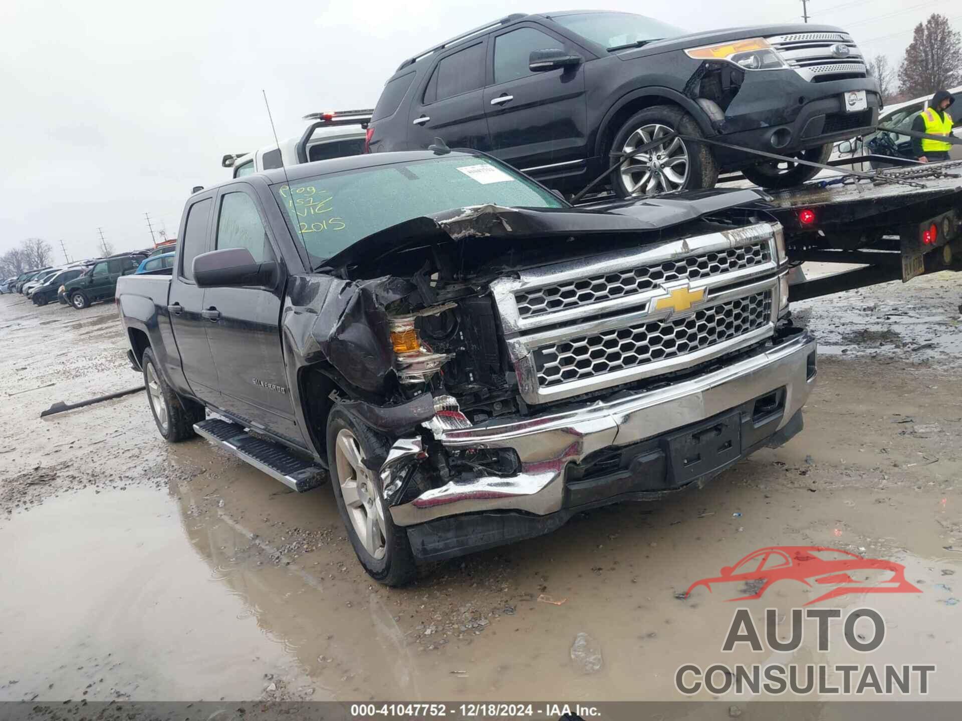 CHEVROLET SILVERADO 1500 2015 - 1GCVKREC6FZ337722