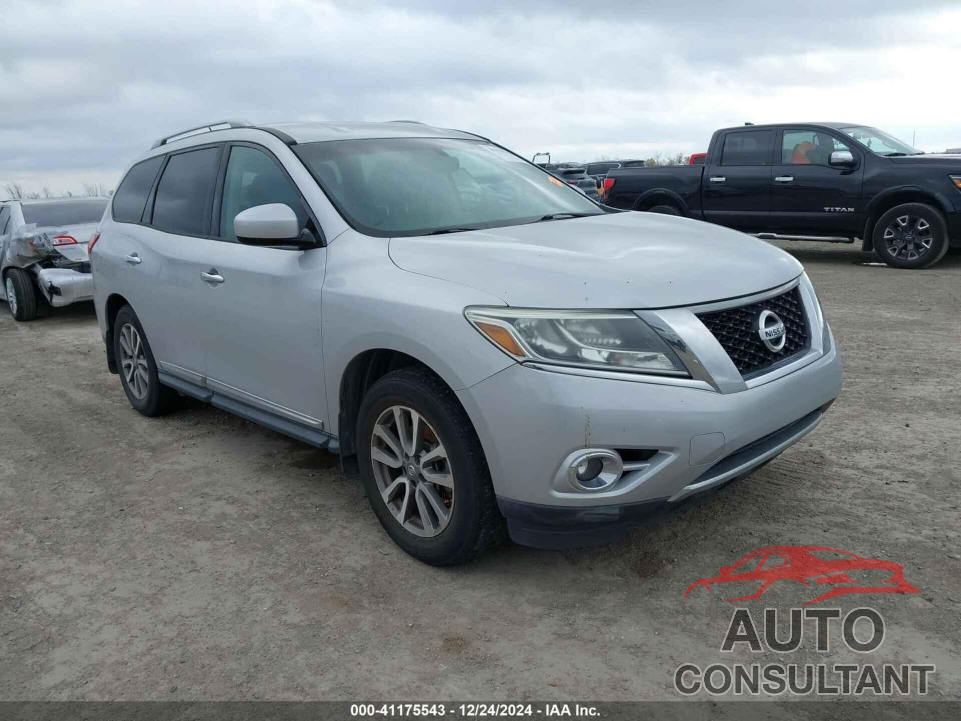 NISSAN PATHFINDER 2013 - 5N1AR2MM5DC612827