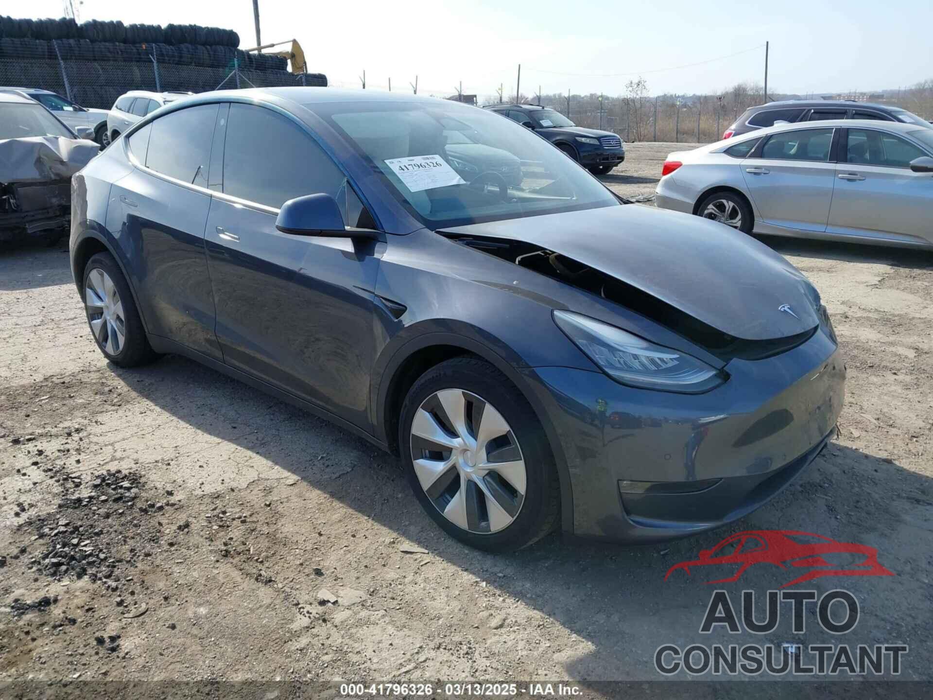 TESLA MODEL Y 2021 - 5YJYGDEE8MF202568