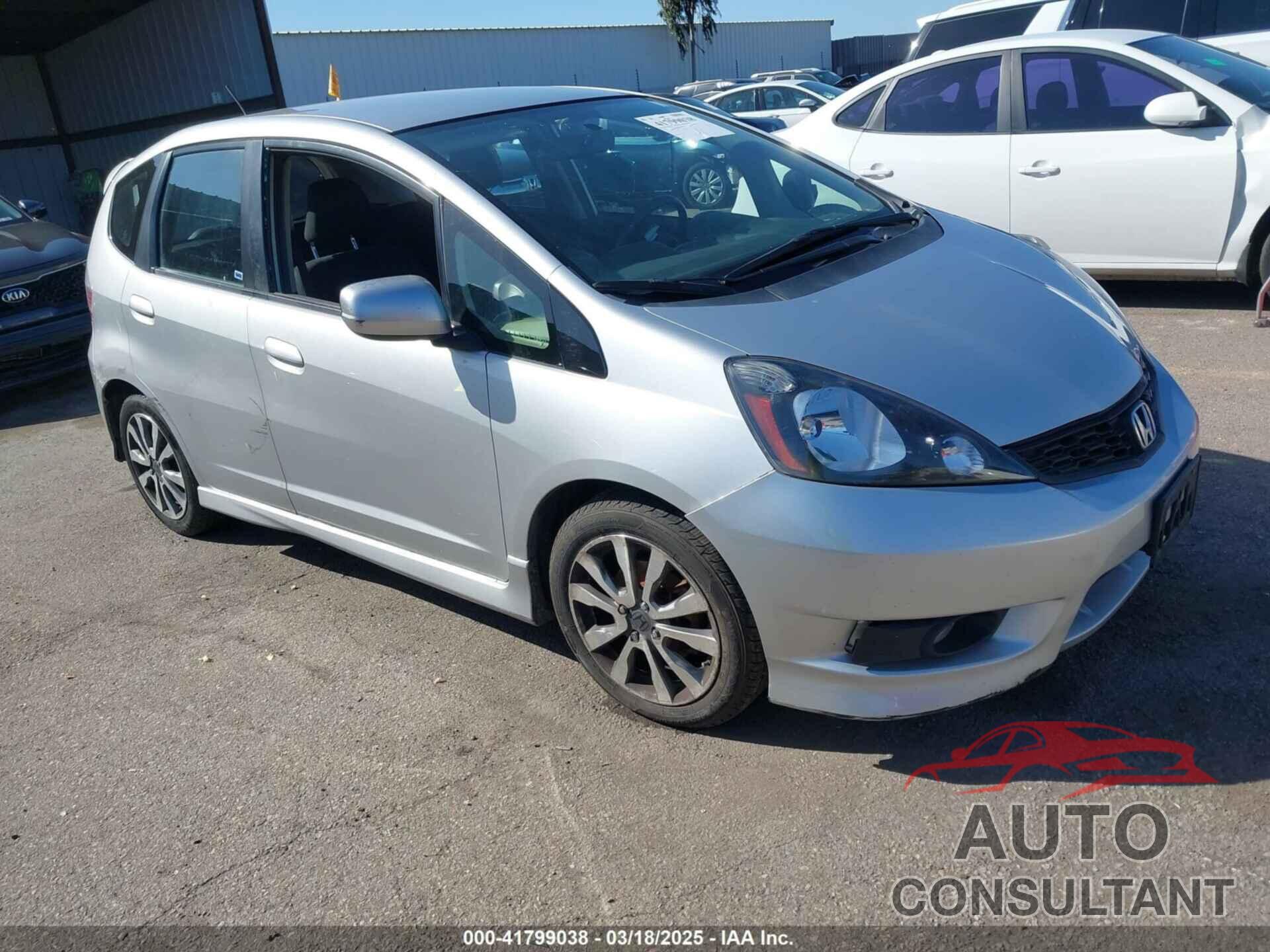 HONDA FIT 2013 - JHMGE8H6XDC022677