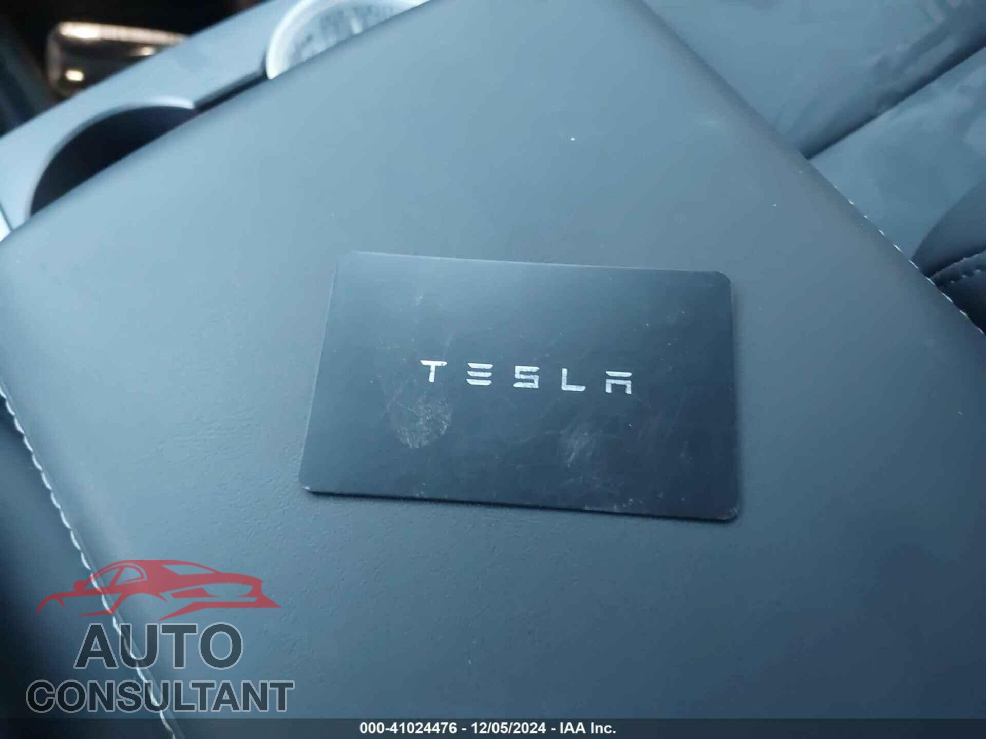 TESLA MODEL Y 2024 - 7SAYGDEEXRA227639