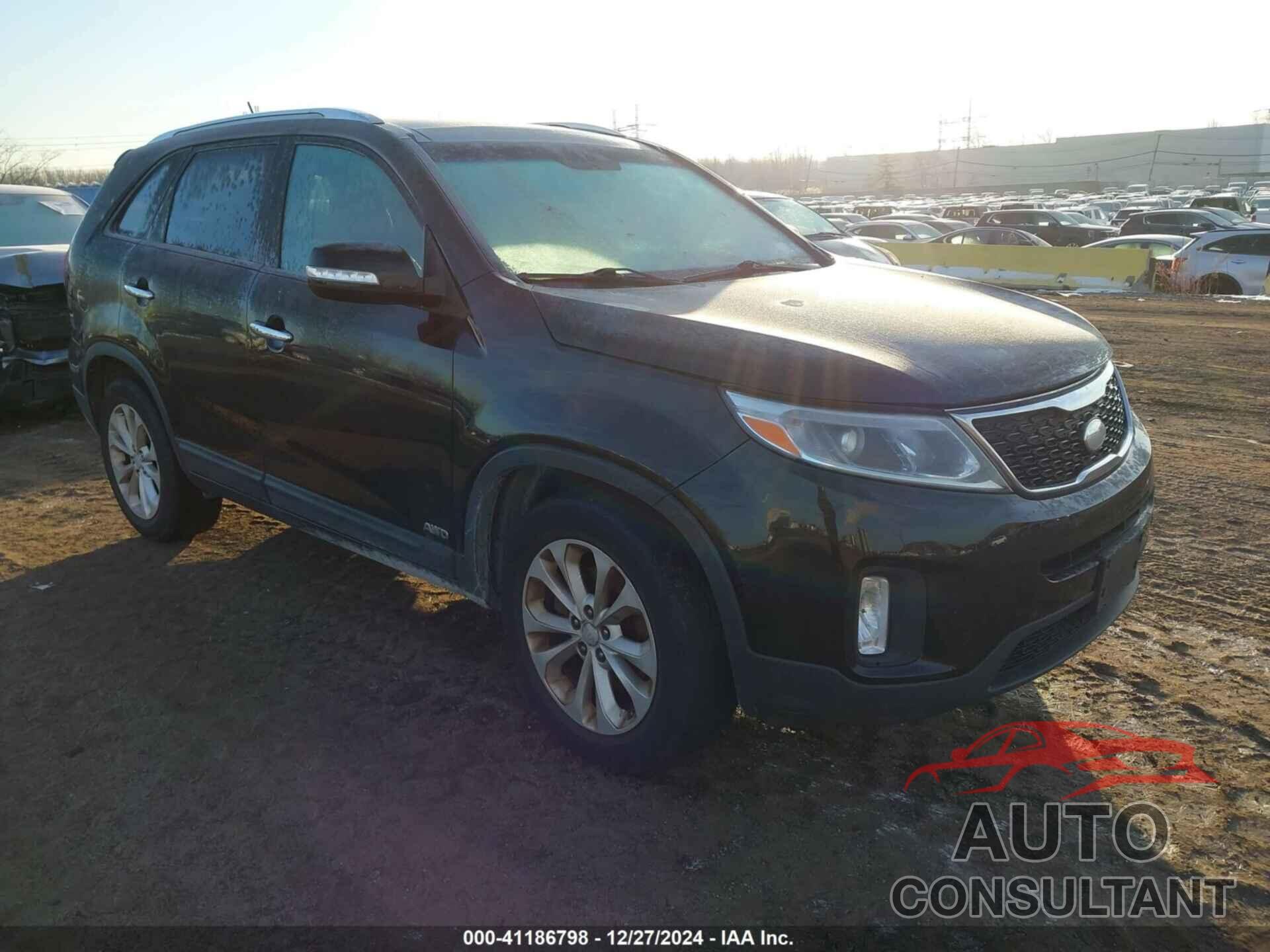 KIA SORENTO 2015 - 5XYKUDA70FG557817