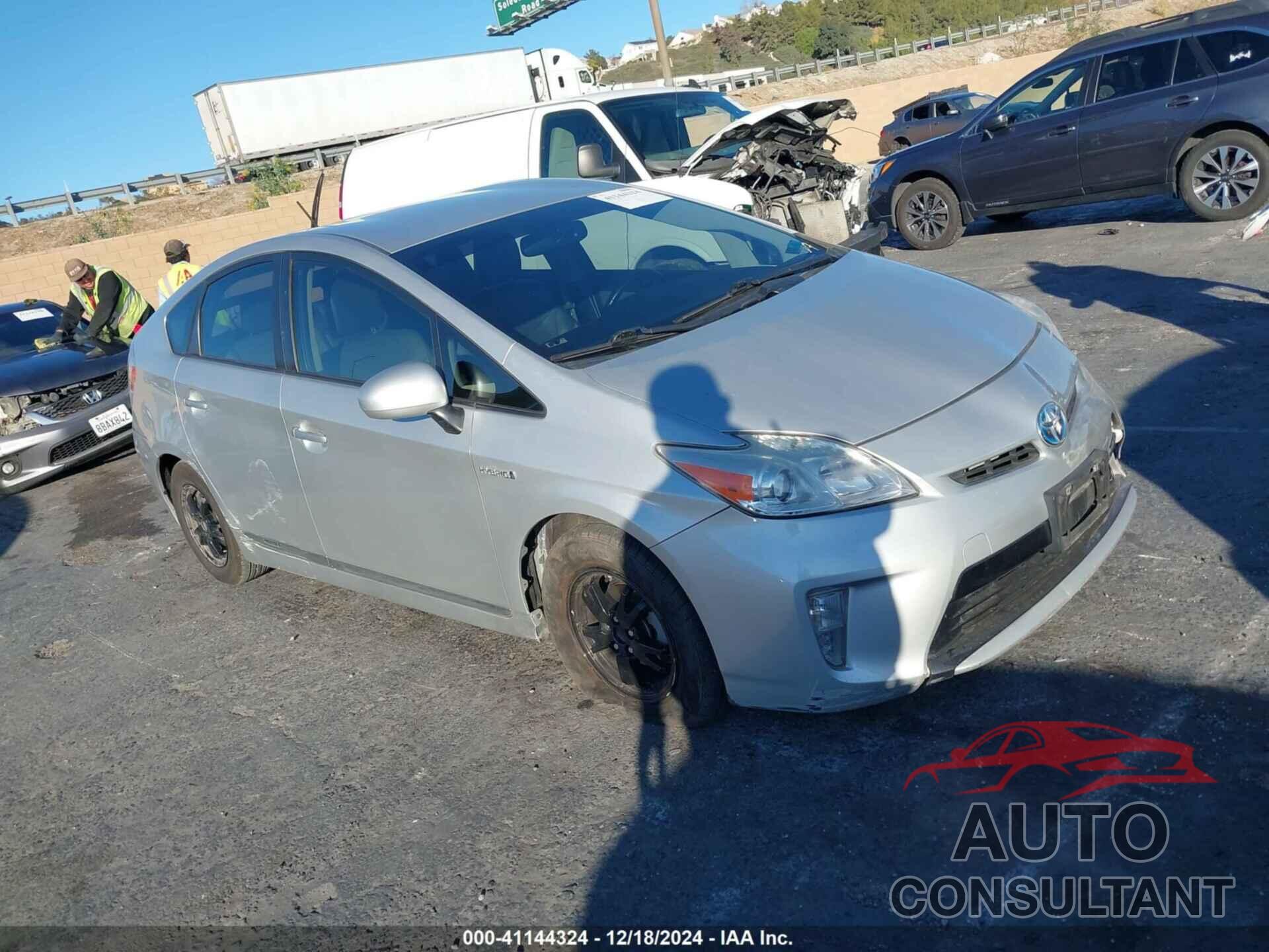 TOYOTA PRIUS 2013 - JTDKN3DU6D0351039