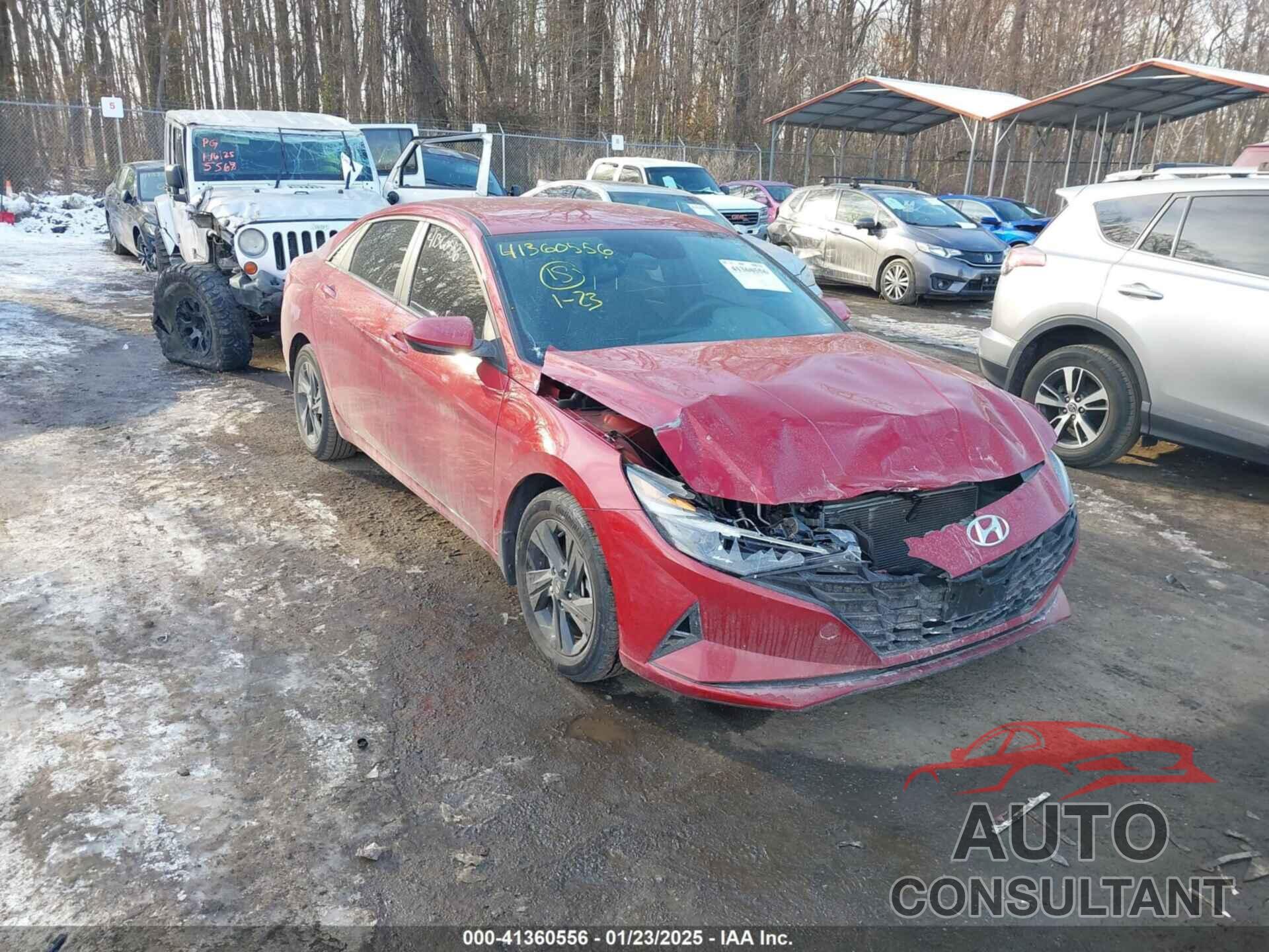 HYUNDAI ELANTRA 2023 - KMHLM4AG1PU416433