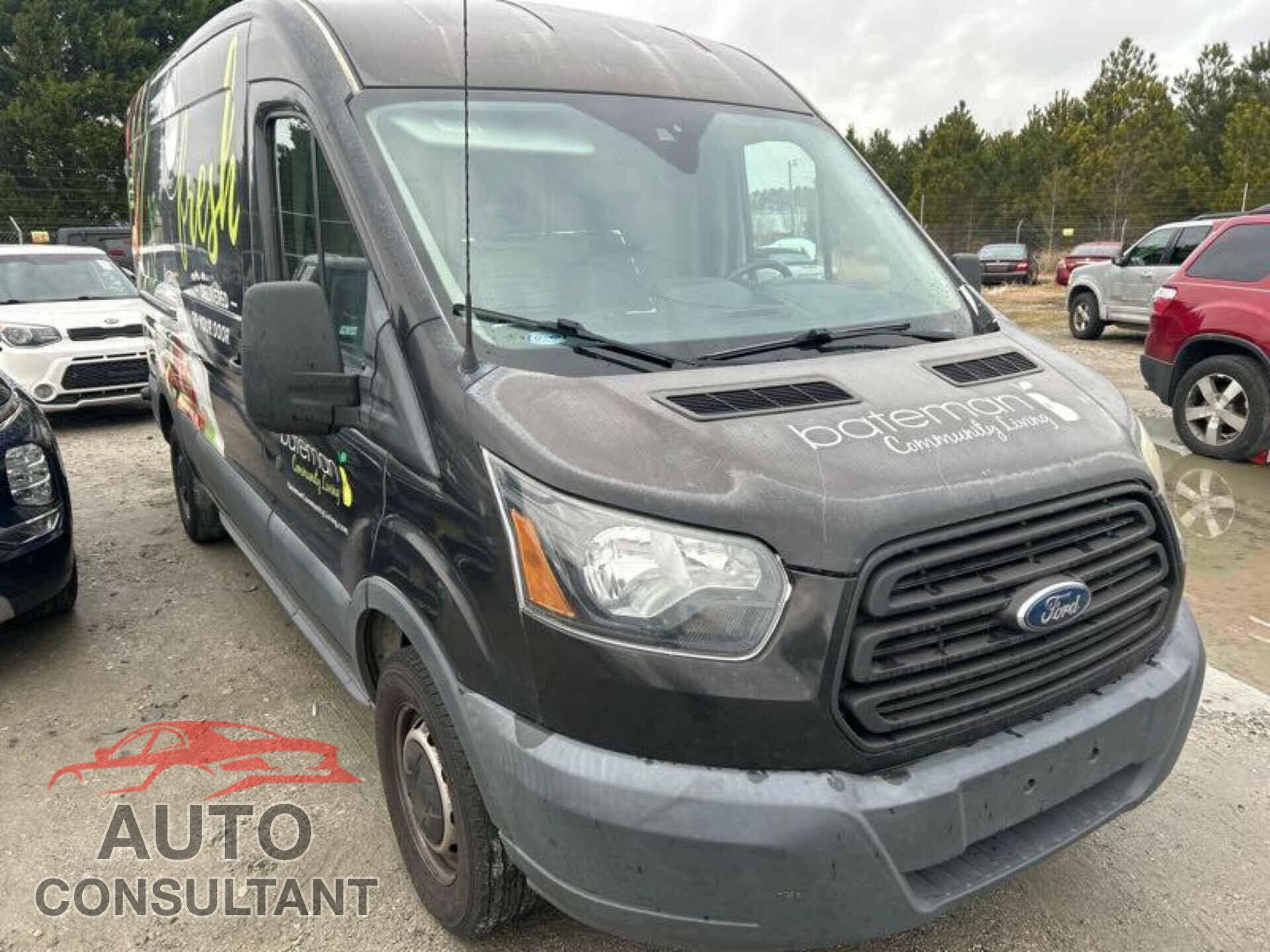 FORD TRANSIT 2017 - 1FTYR2CM1HKA68973