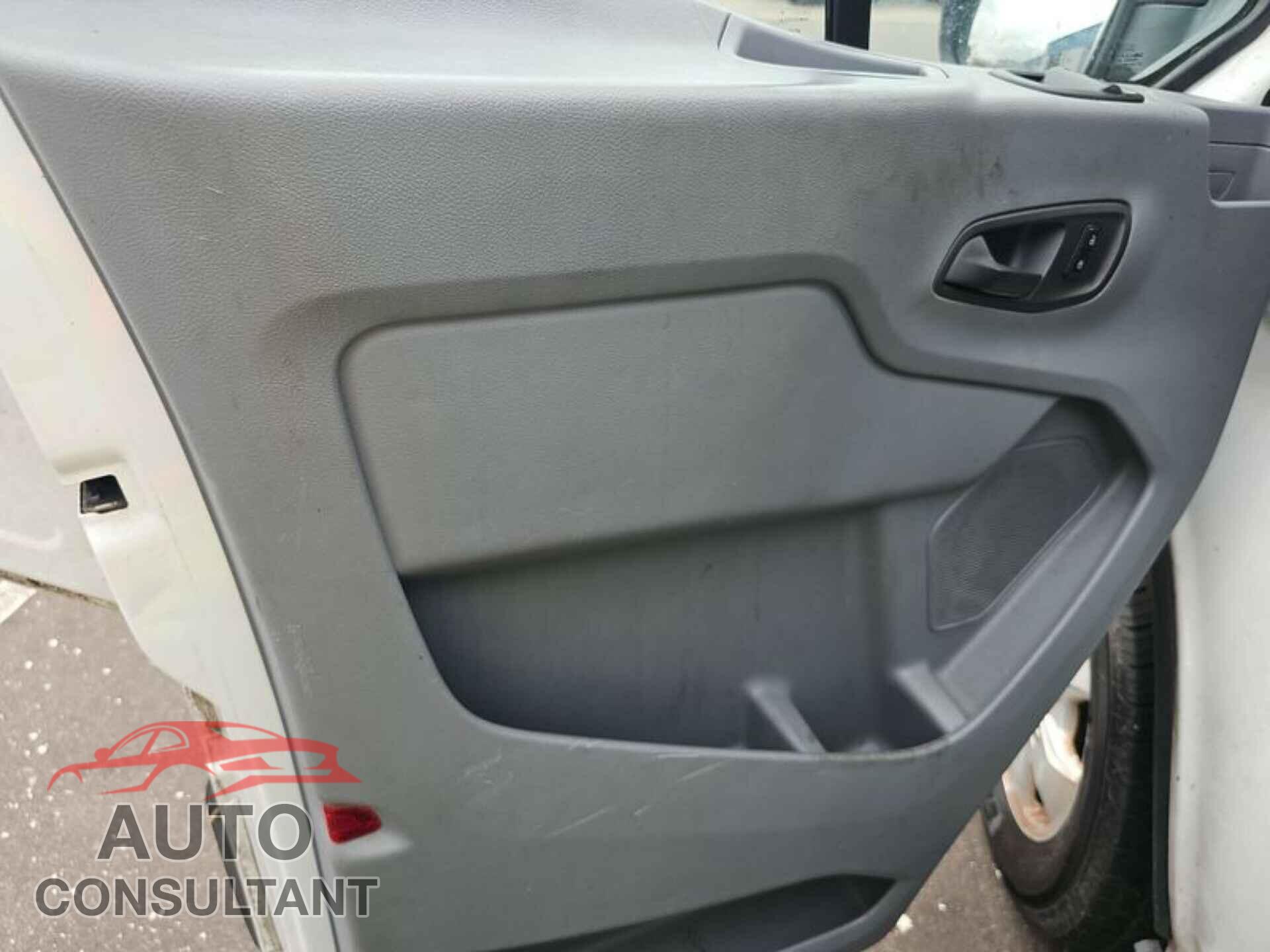 FORD TRANSIT 2017 - 1FTYR2ZM5HKA61368