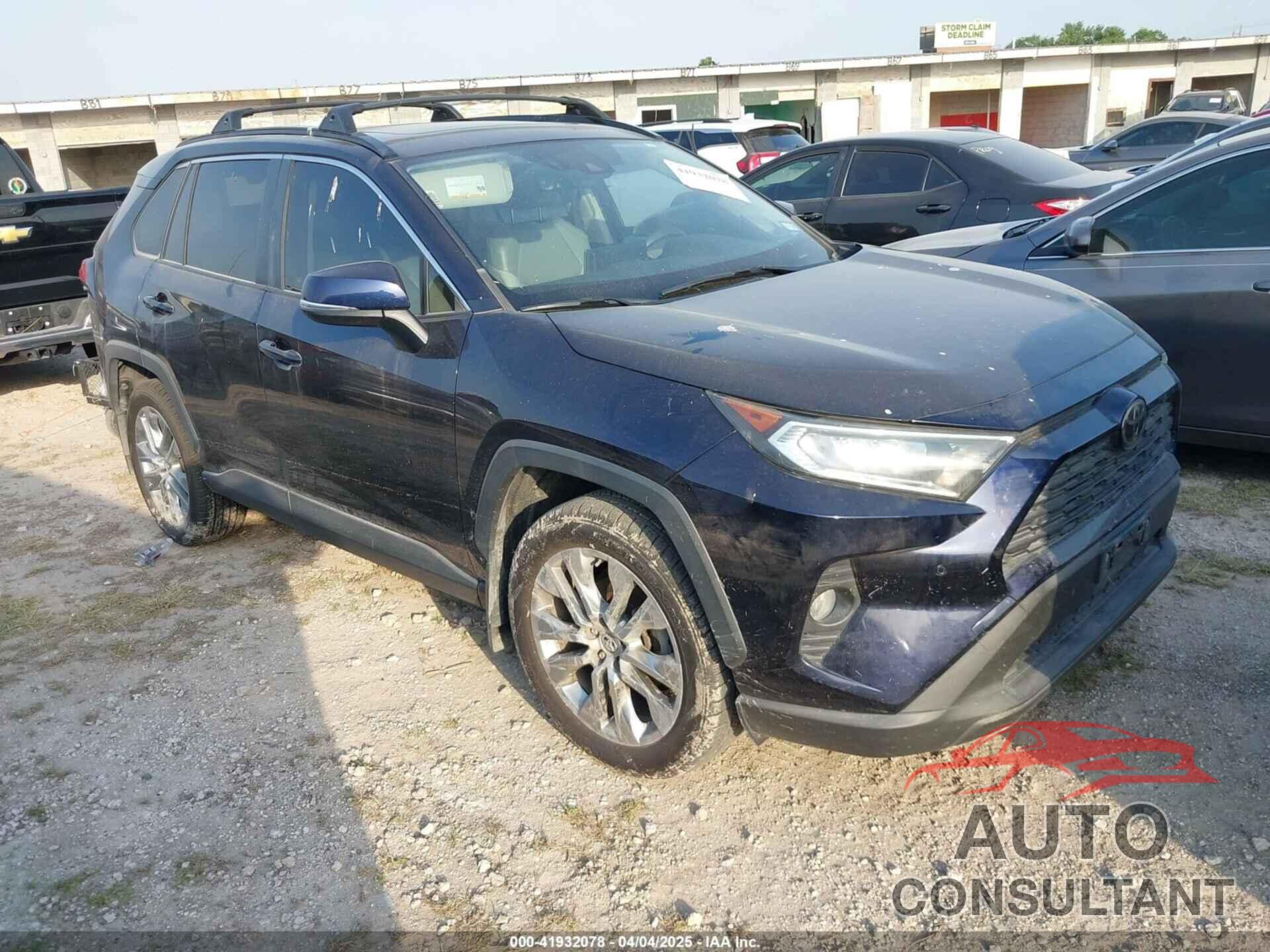 TOYOTA RAV4 2019 - JTMC1RFV0KD022819