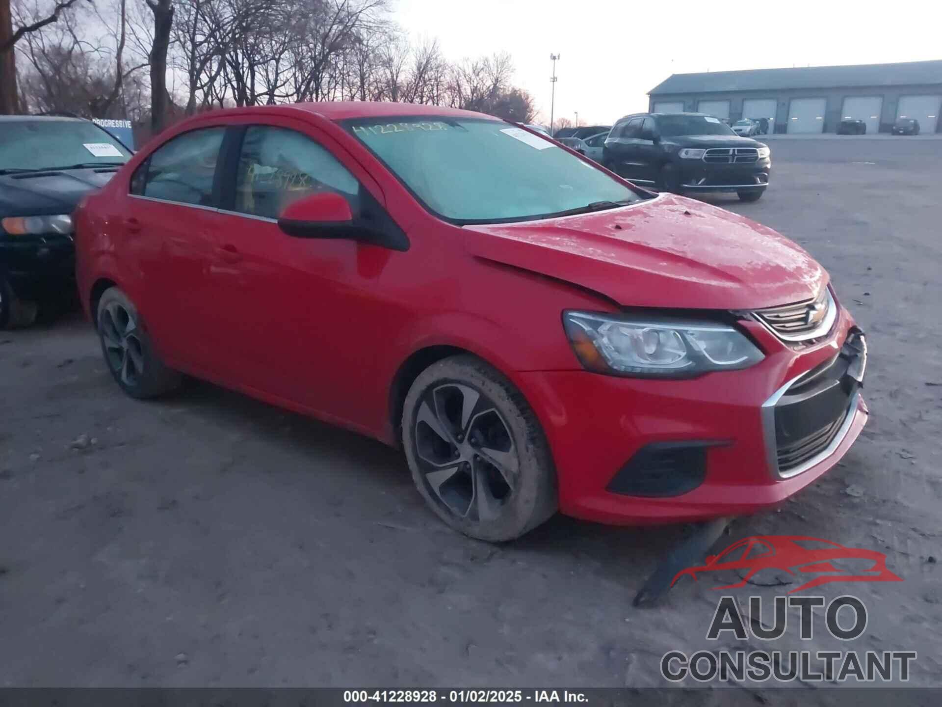 CHEVROLET SONIC 2017 - 1G1JF5SB0H4149052