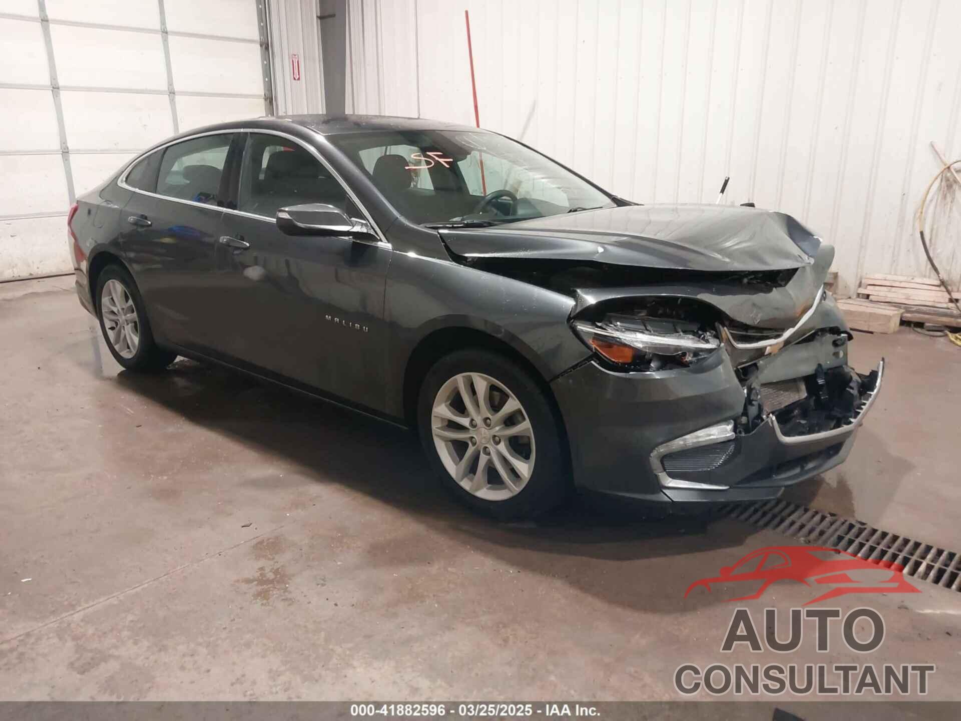 CHEVROLET MALIBU 2017 - 1G1ZE5ST8HF151246
