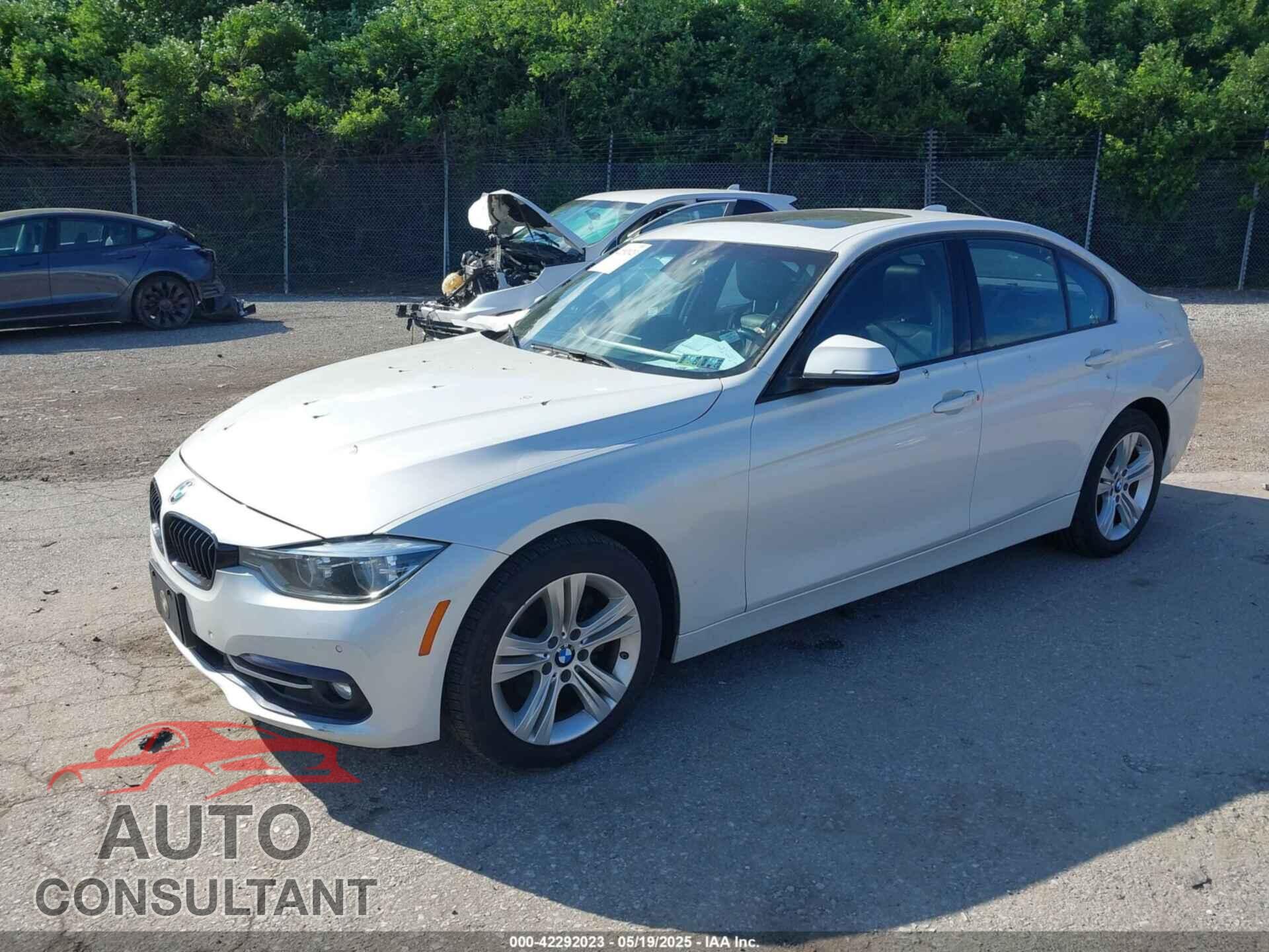 BMW 328I 2016 - WBA8E3G51GNU00179