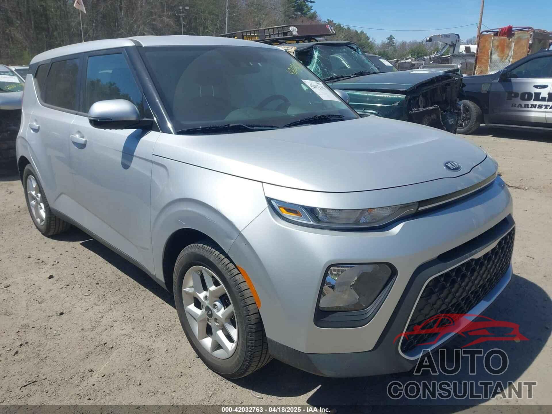 KIA SOUL 2020 - KNDJ23AU4L7089035