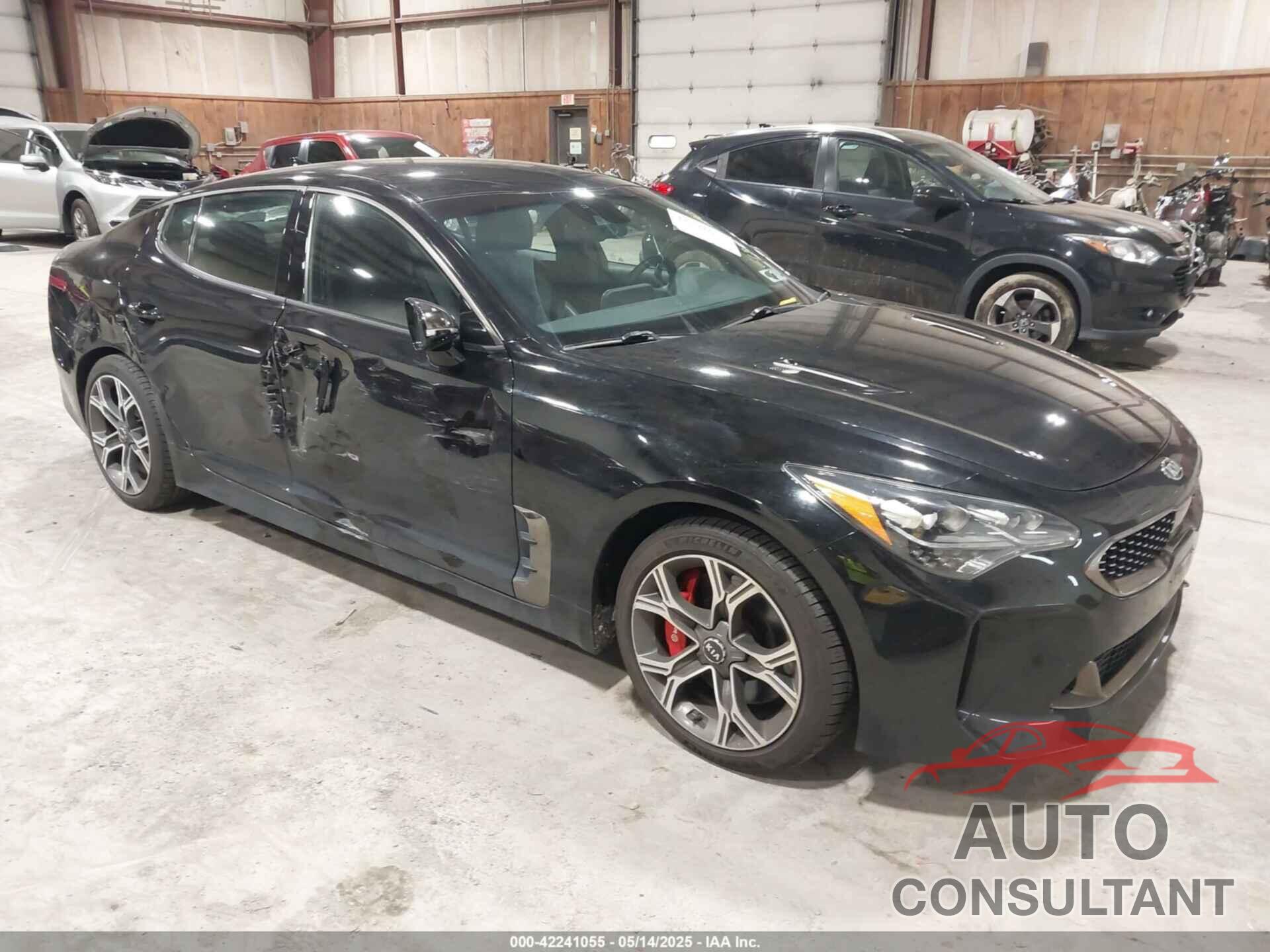 KIA STINGER 2018 - KNAE35LC4J6024104