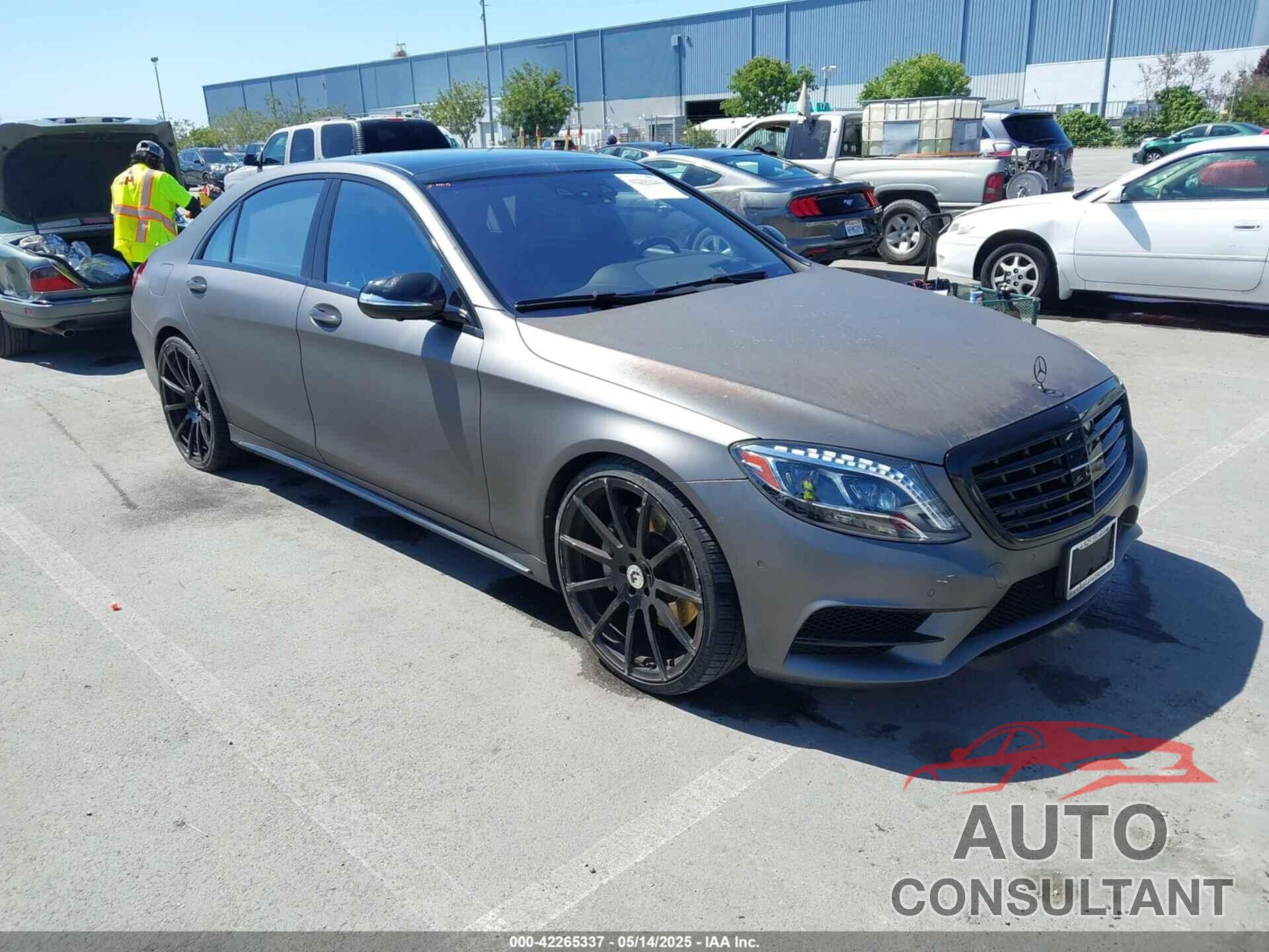MERCEDES-BENZ S 550 2016 - WDDUG8CB0GA237364