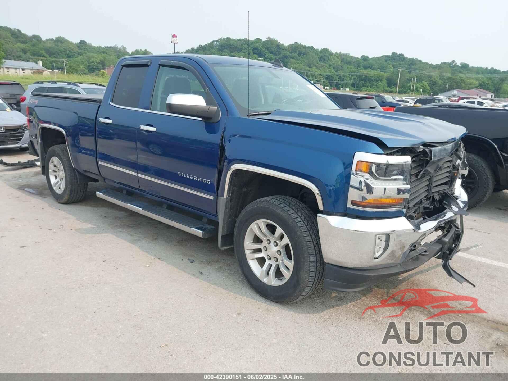 CHEVROLET SILVERADO 1500 2017 - 1GCVKREC6HZ334063