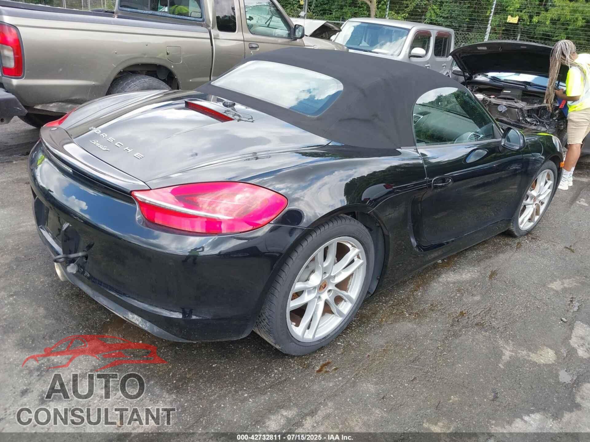 PORSCHE BOXSTER 2015 - WP0CA2A8XFS120105