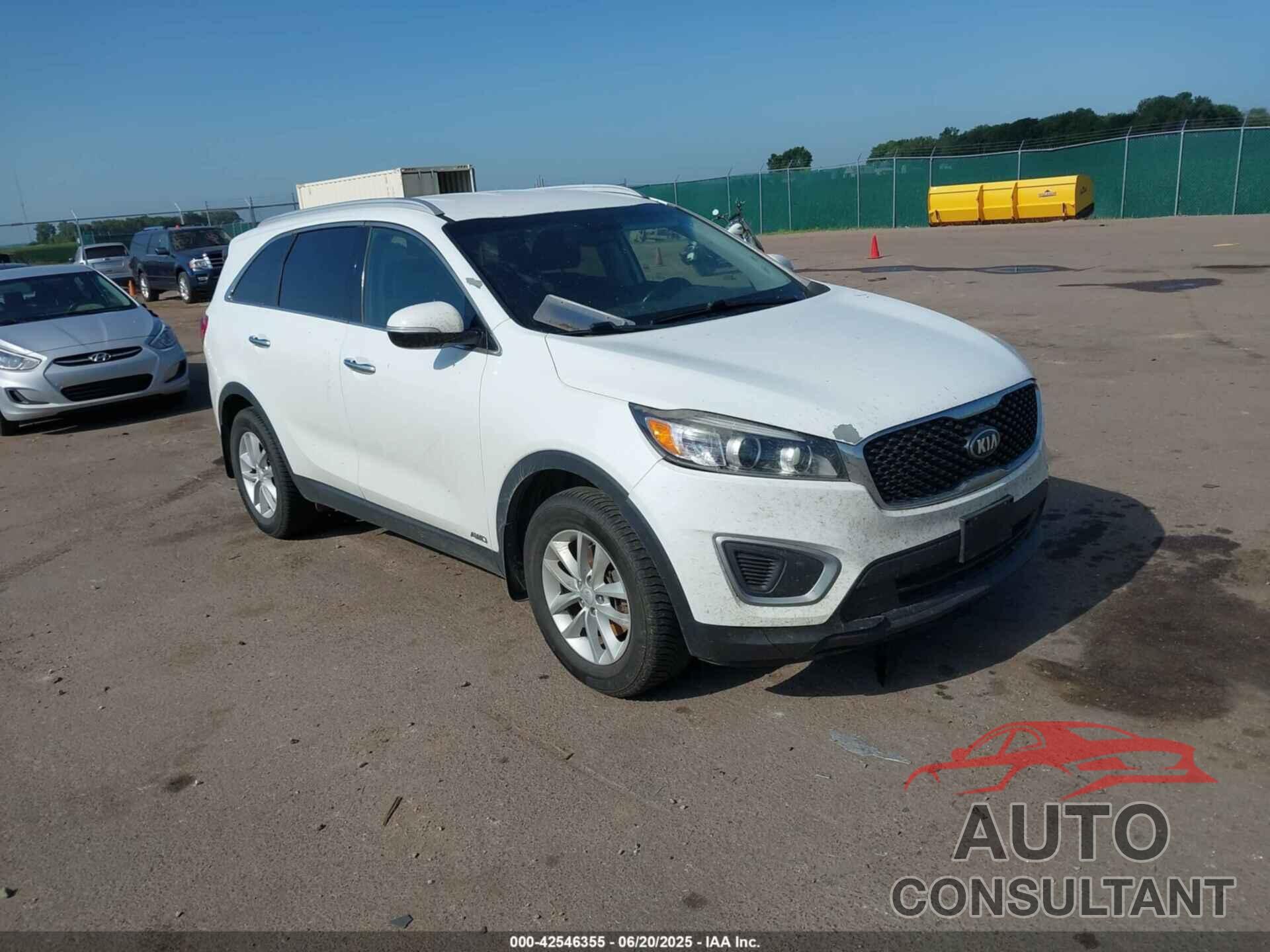 KIA SORENTO 2018 - 5XYPGDA35JG345577