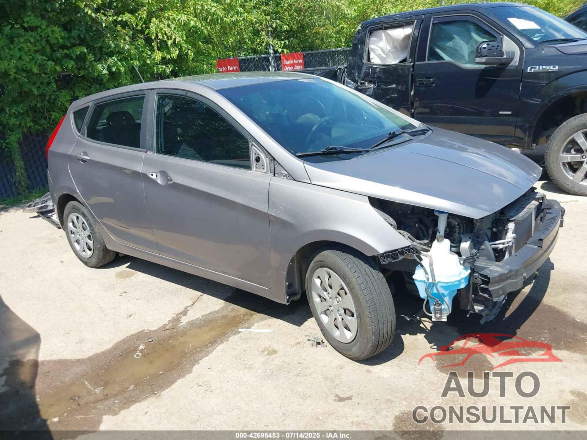 HYUNDAI ACCENT 2017 - KMHCT5AE8HU363562
