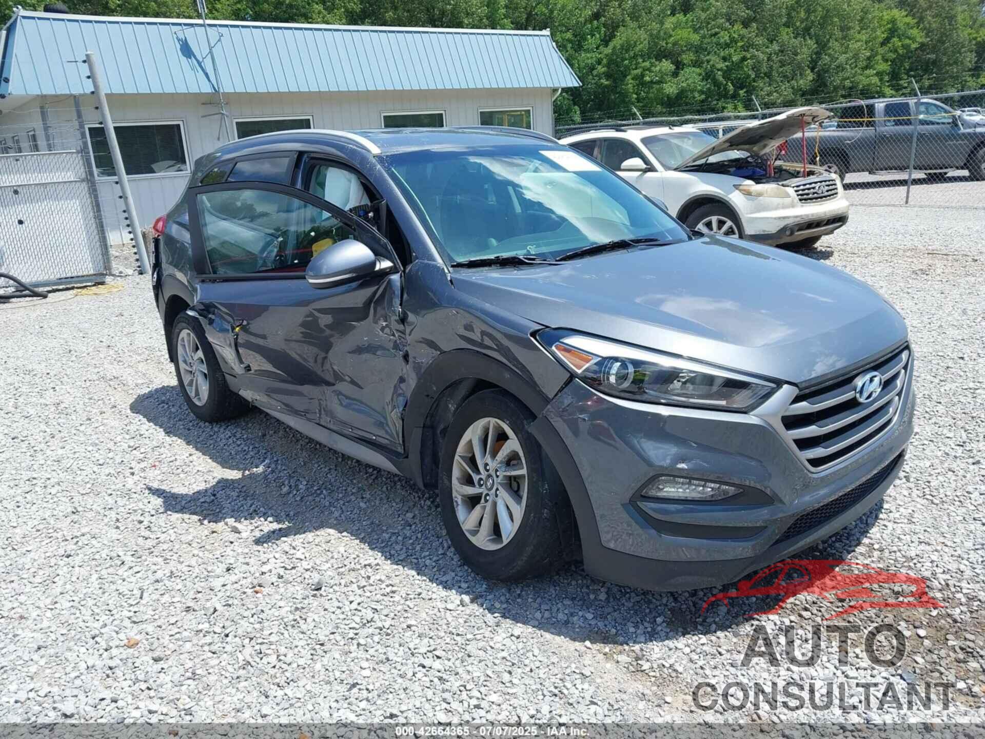 HYUNDAI TUCSON 2017 - KM8J33A44HU459269
