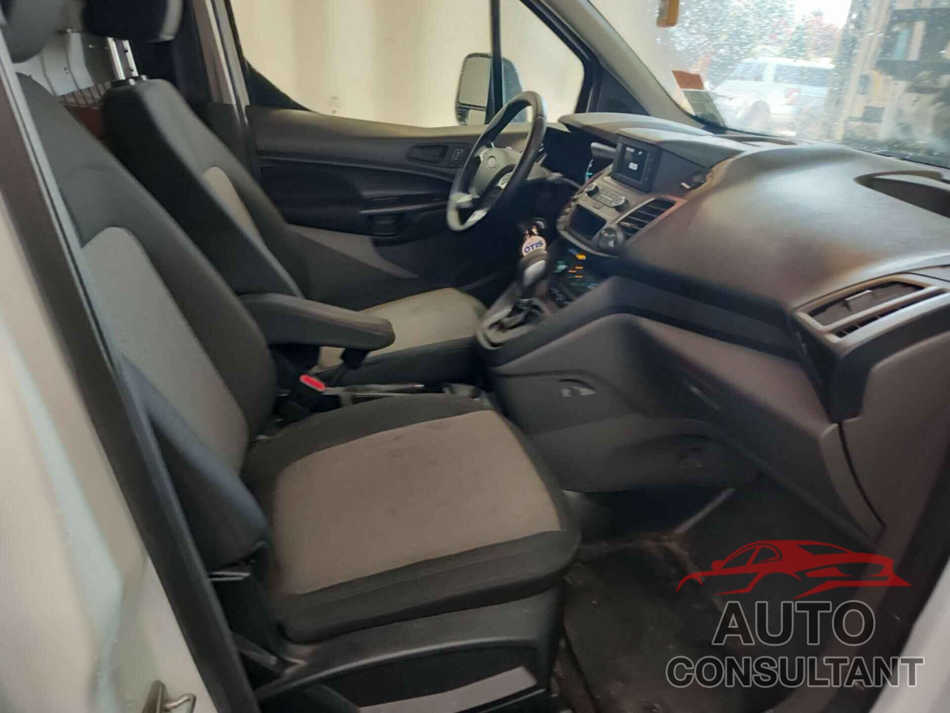 FORD TRANSIT CONNECT 2019 - NM0LS7E28K1431545