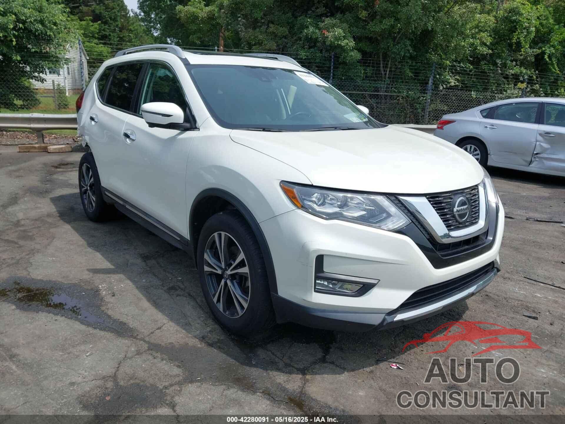 NISSAN ROGUE 2018 - 5N1AT2MV8JC796893