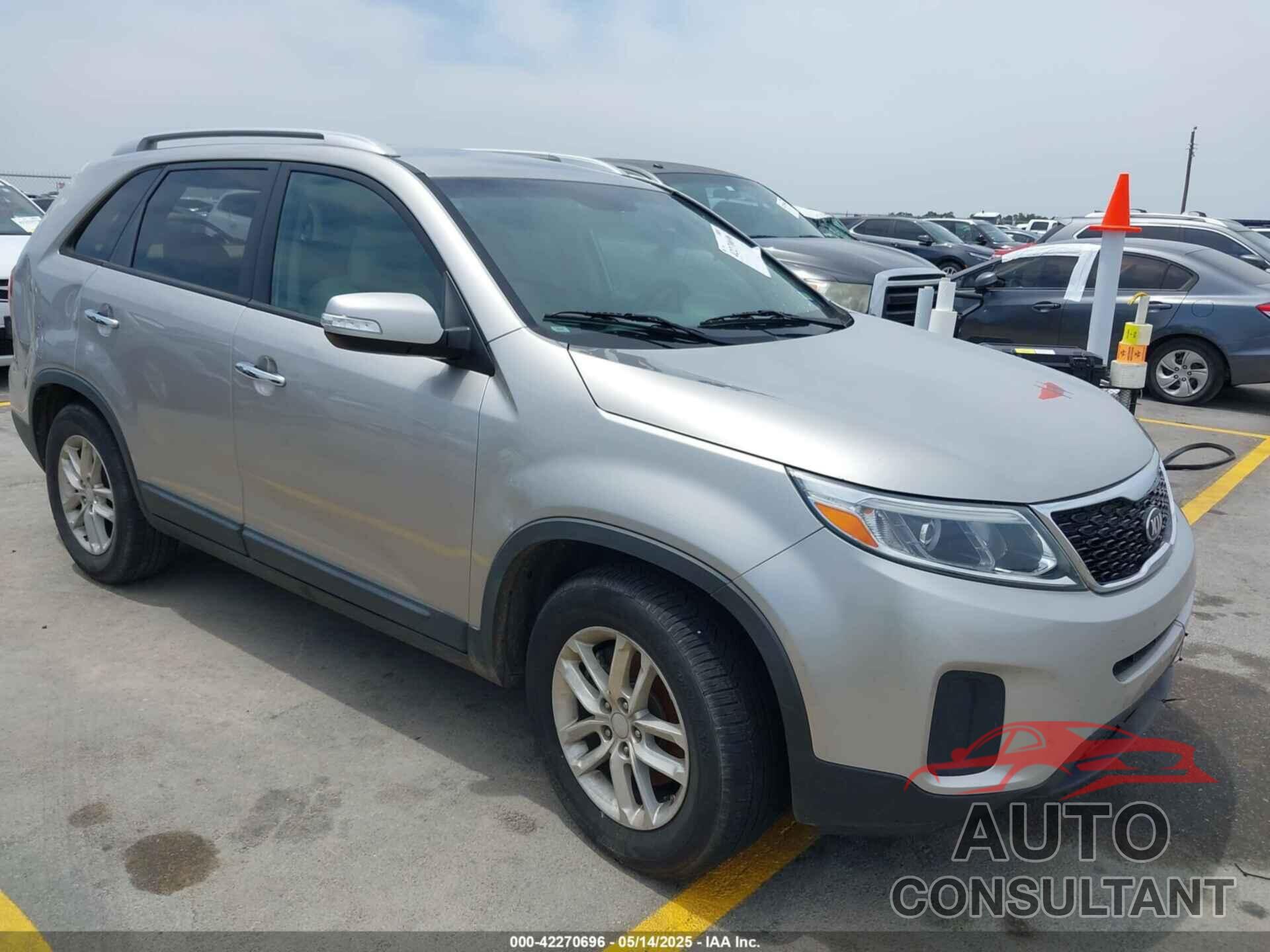 KIA SORENTO 2014 - 5XYKT4A7XEG460996