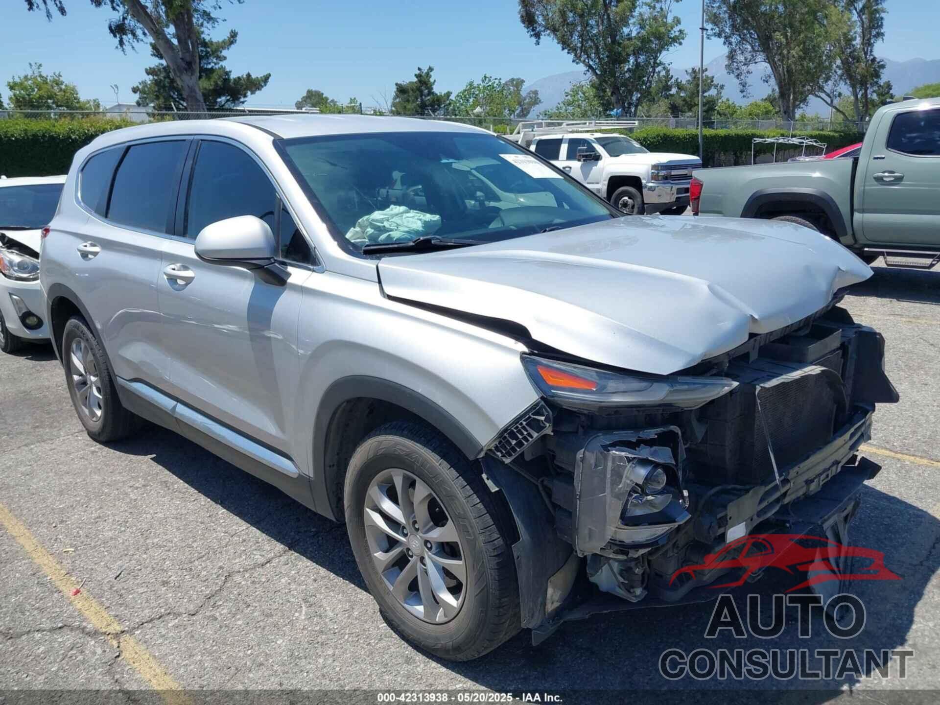 HYUNDAI SANTA FE 2019 - 5NMS23ADXKH000872
