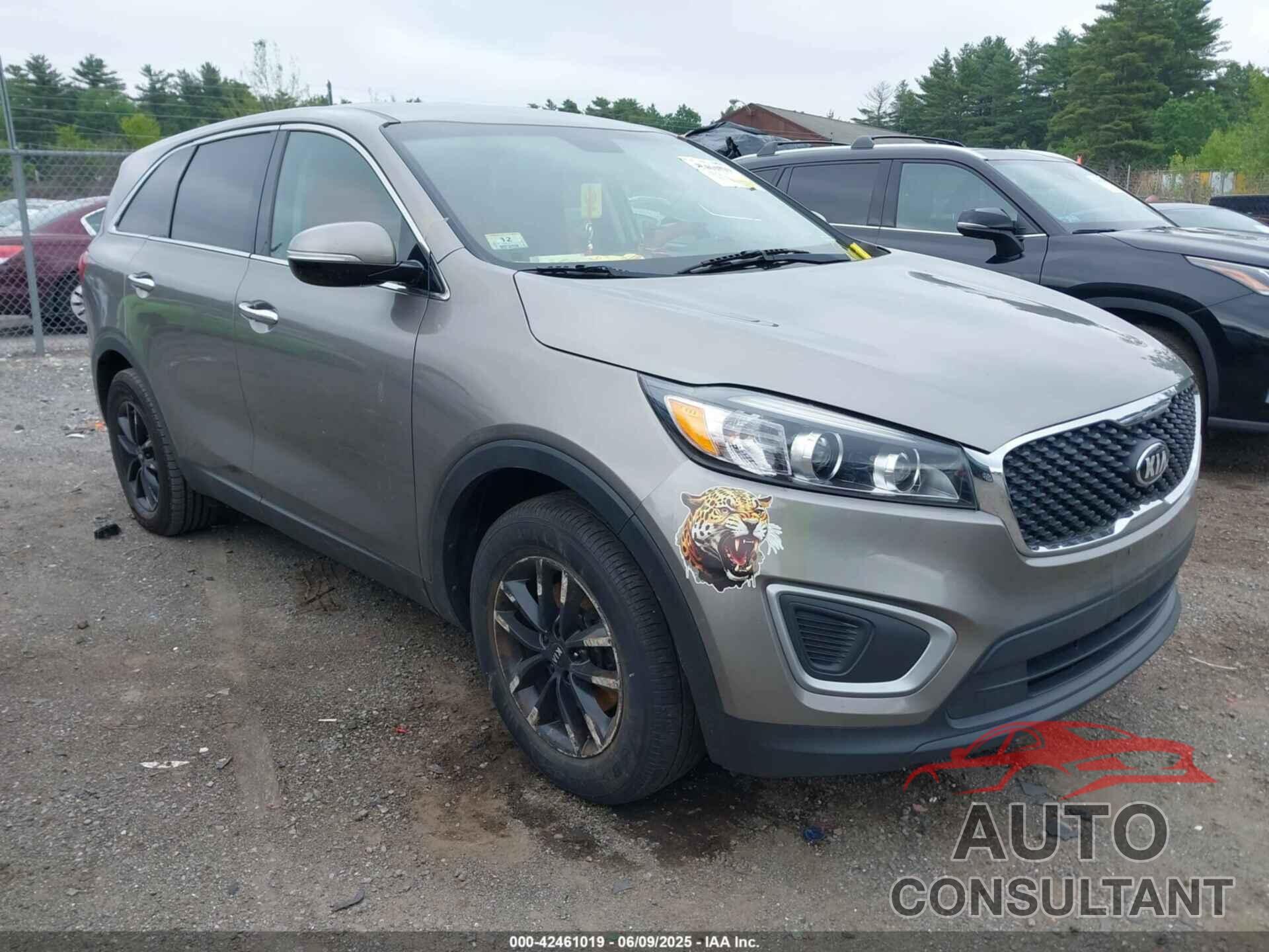 KIA SORENTO 2018 - 5XYPG4A30JG430696