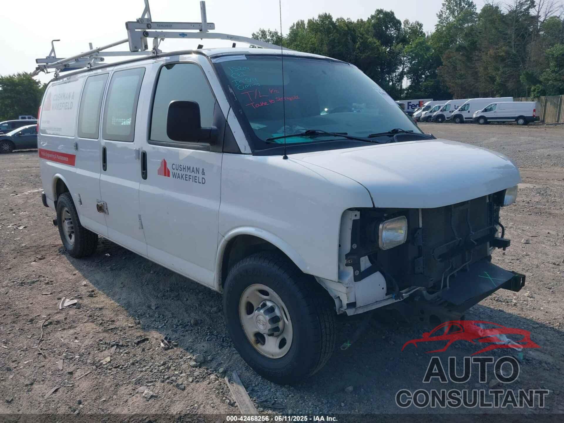 CHEVROLET EXPRESS 2500 2015 - 1GCWGFCF0F1262838