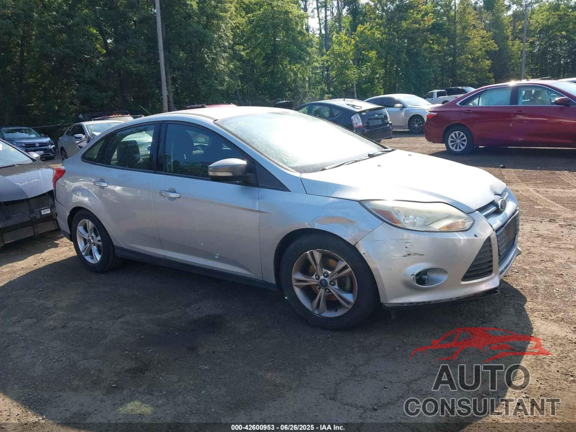 FORD FOCUS 2014 - 1FADP3F24EL152897