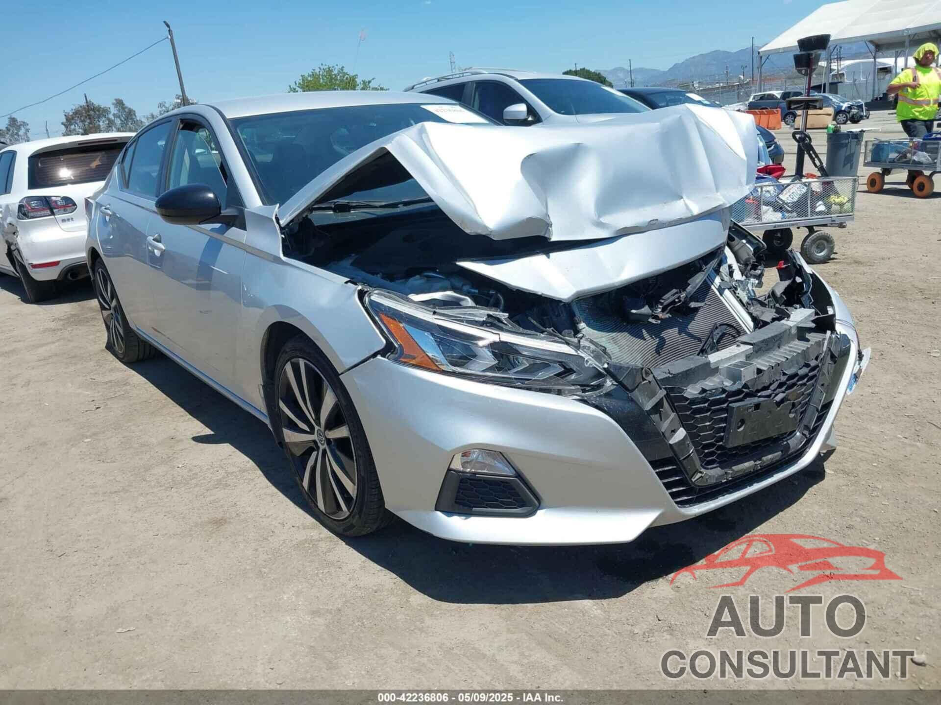 NISSAN ALTIMA 2020 - 1N4BL4CV7LC280975