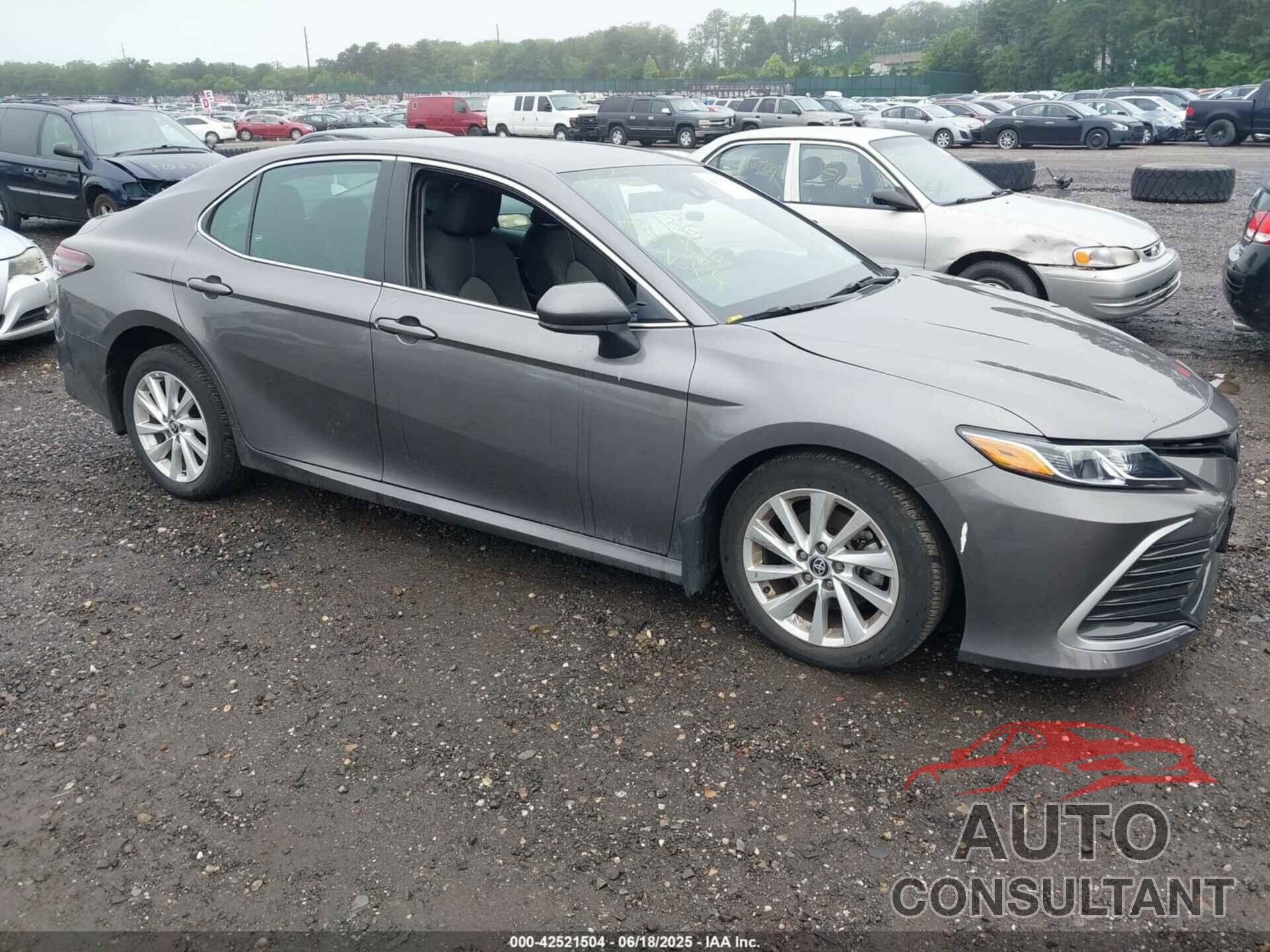 TOYOTA CAMRY 2023 - 4T1C11AK0PU186928
