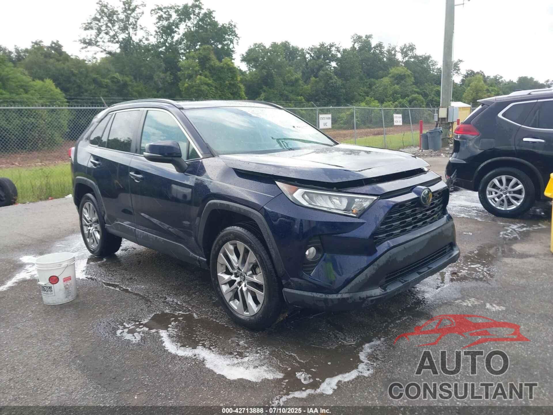 TOYOTA RAV4 2020 - 2T3C1RFV0LW077405