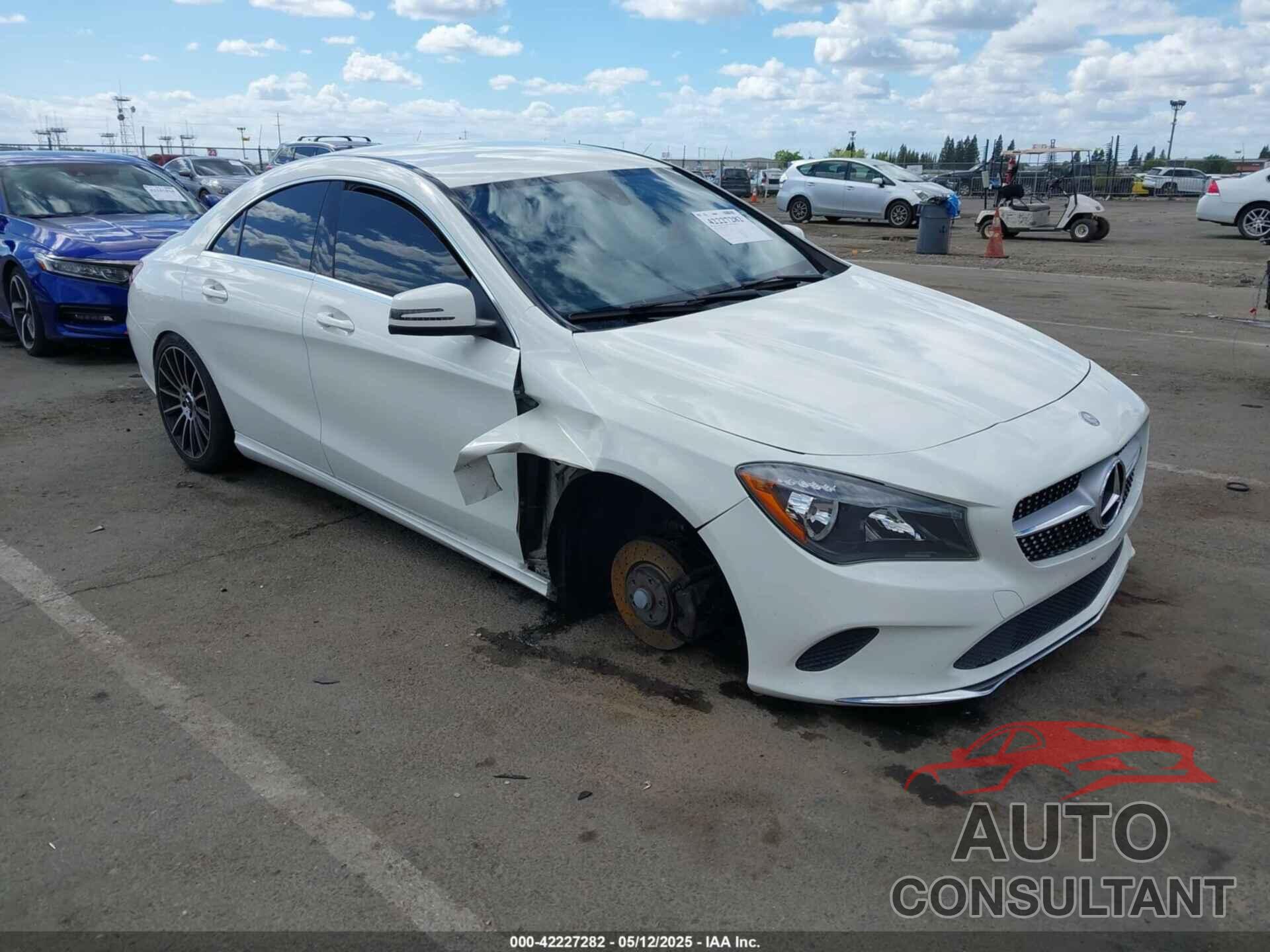 MERCEDES-BENZ CLA 250 2018 - WDDSJ4EB7JN511447